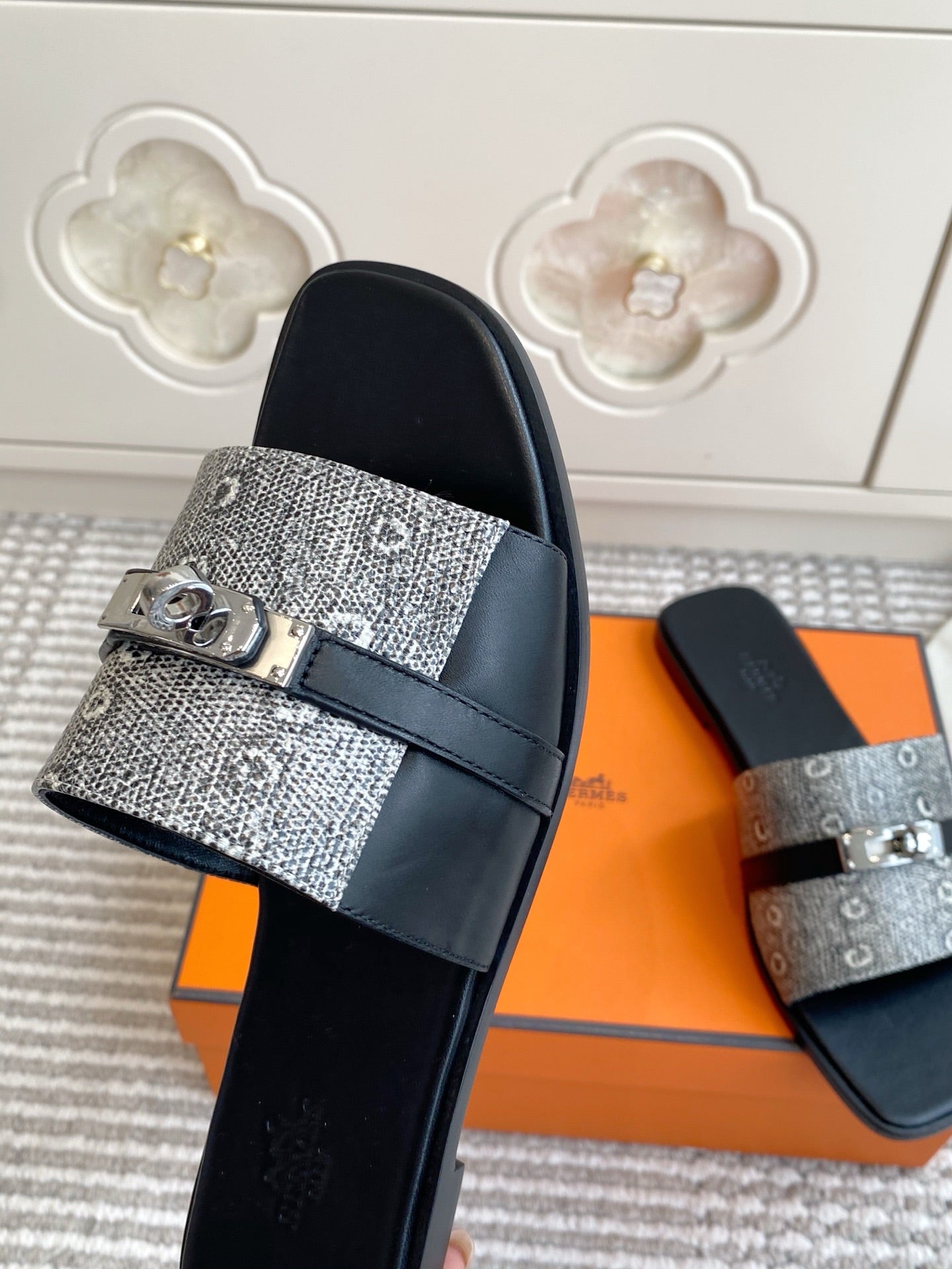 HM Giulia Sandals Calfskin 858889