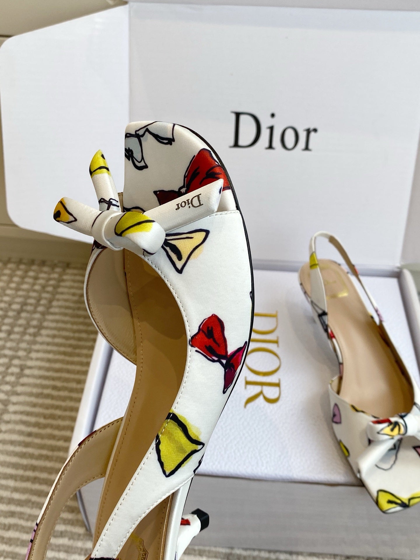 Dior 2026 Bow Sandal Lambskin 909652