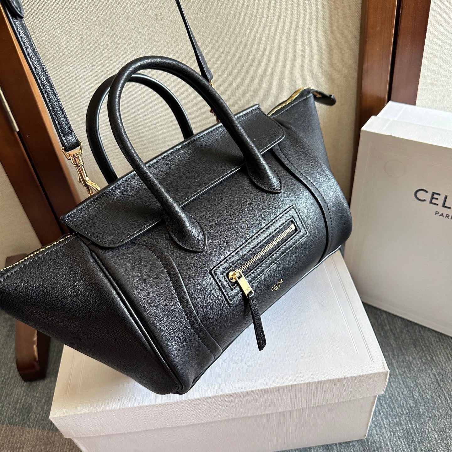 Celine 2026 Luggage Shiny Lambskin 276248