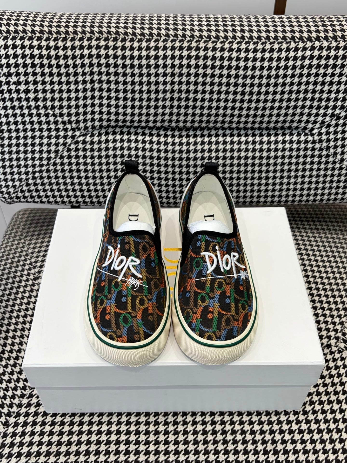 Dior 2026 Slip-on Sneaker Fabric Leather 910944