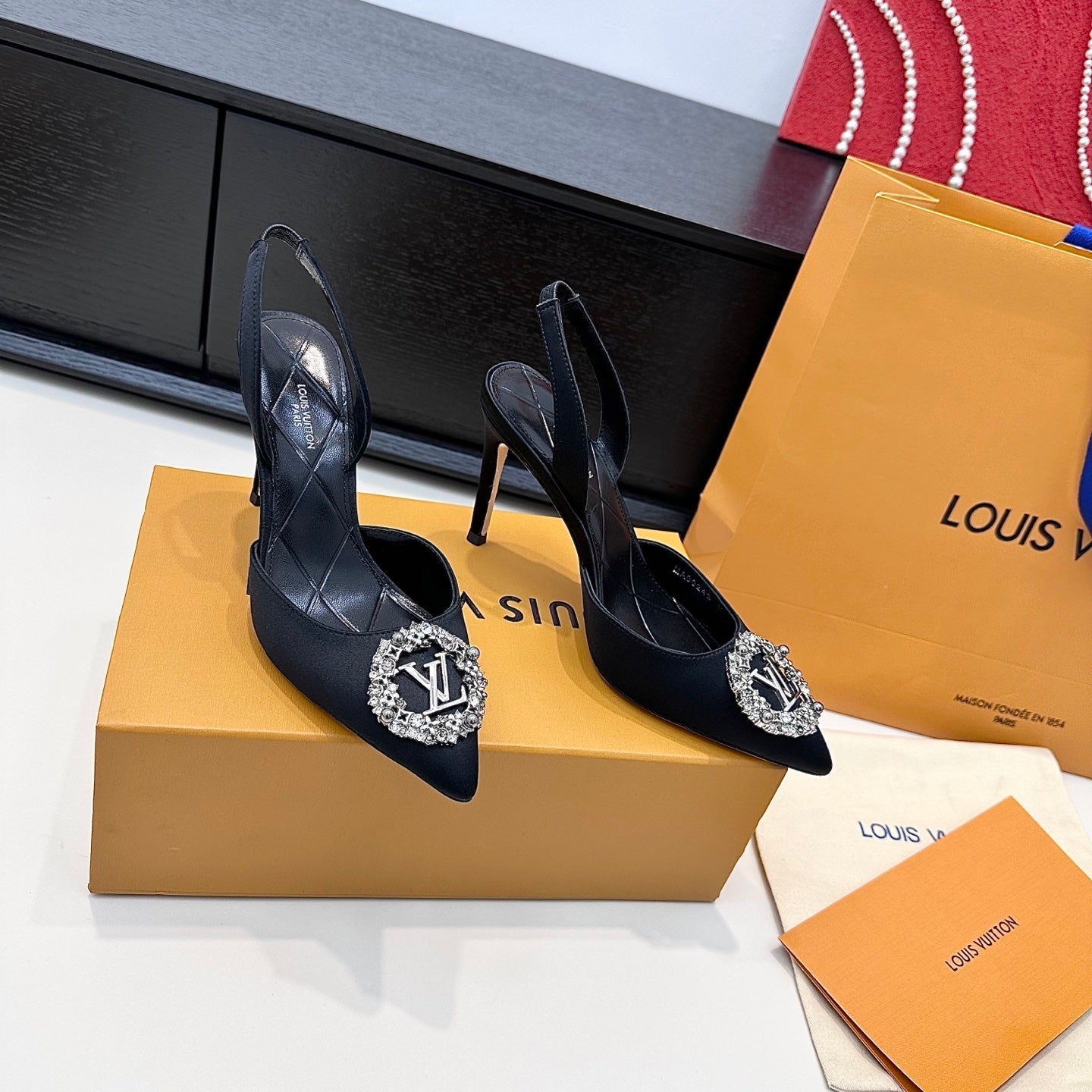 LV 26s Slingback 95 Black Premium Satin 622455