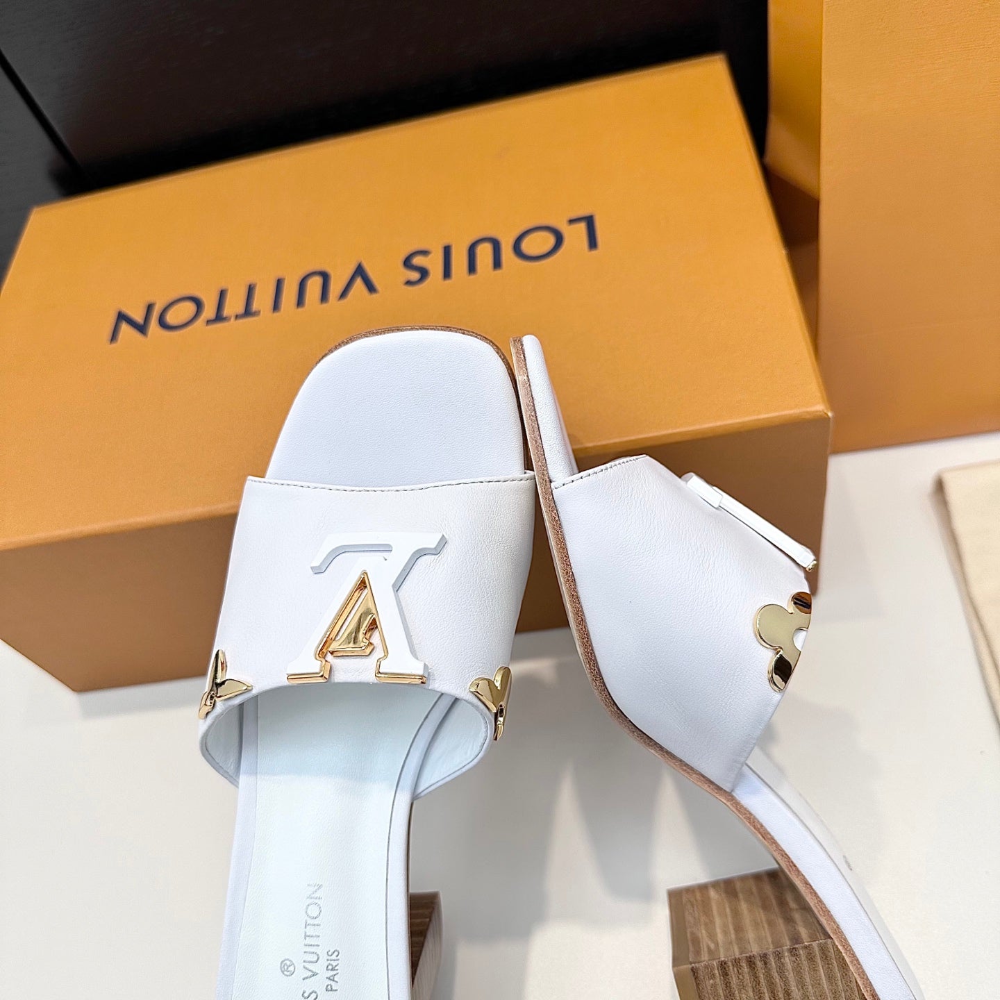 LV 26s High Heels 65 Sandals White Calfskin 622398