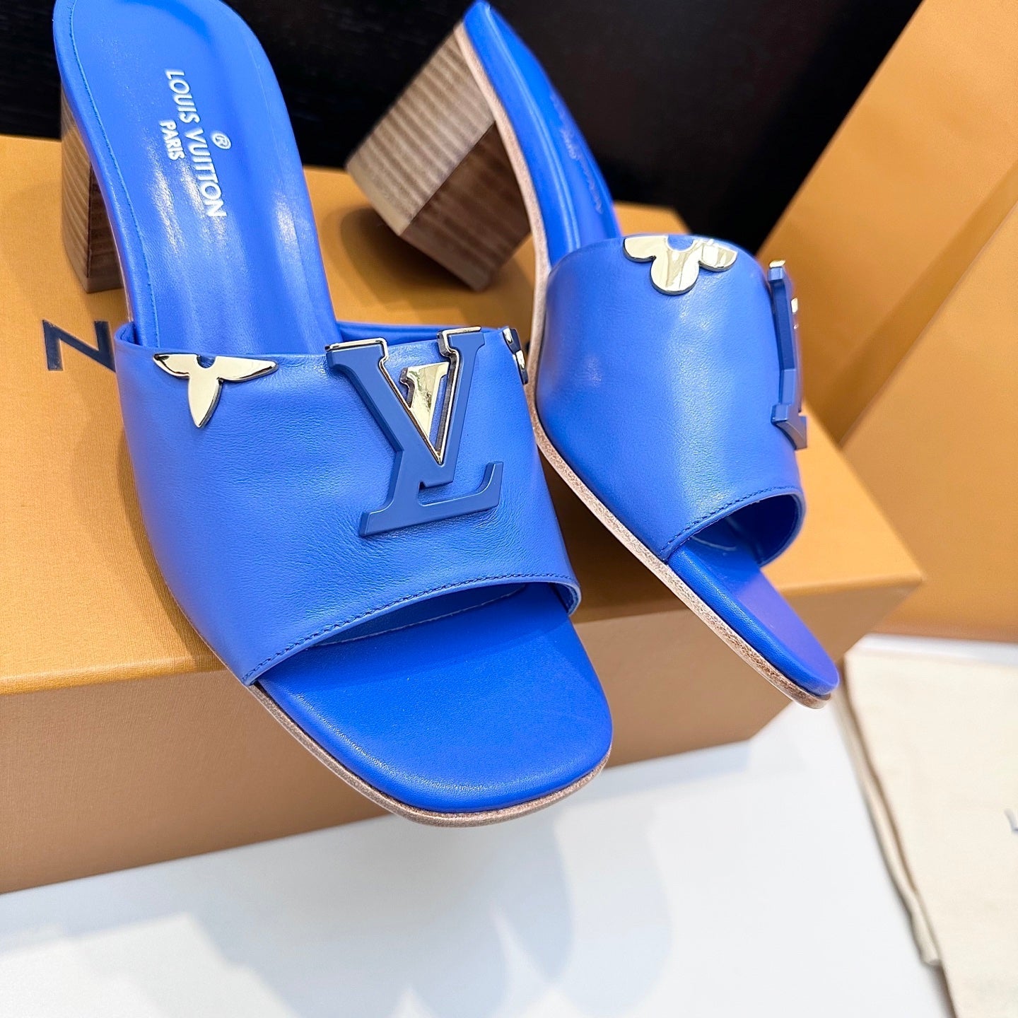 LV 26s High Heels 65 Sandals Cobalt Blue Calfskin 622402