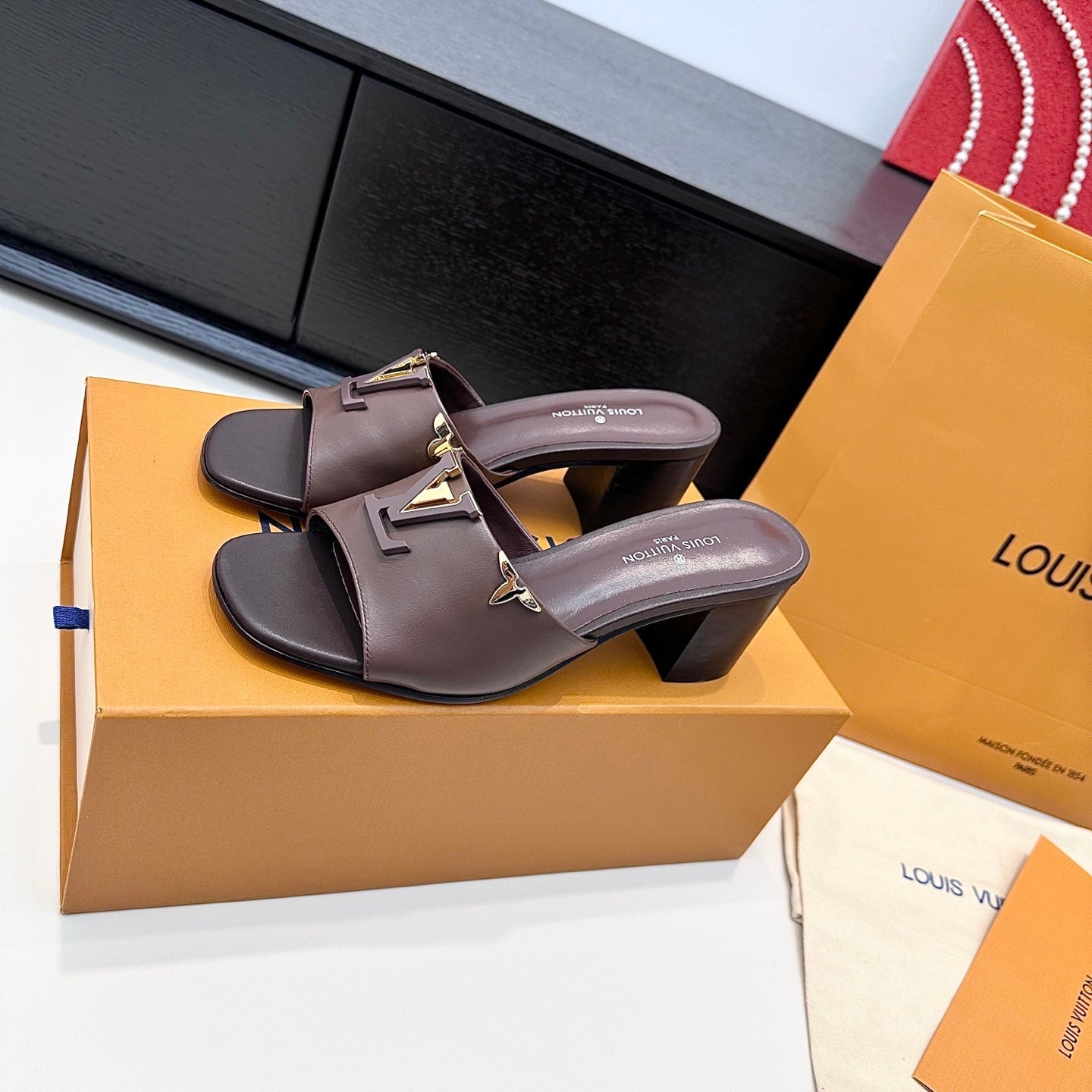LV 26s High Heels 65 Sandals Chocolate Brown Calfskin 622404