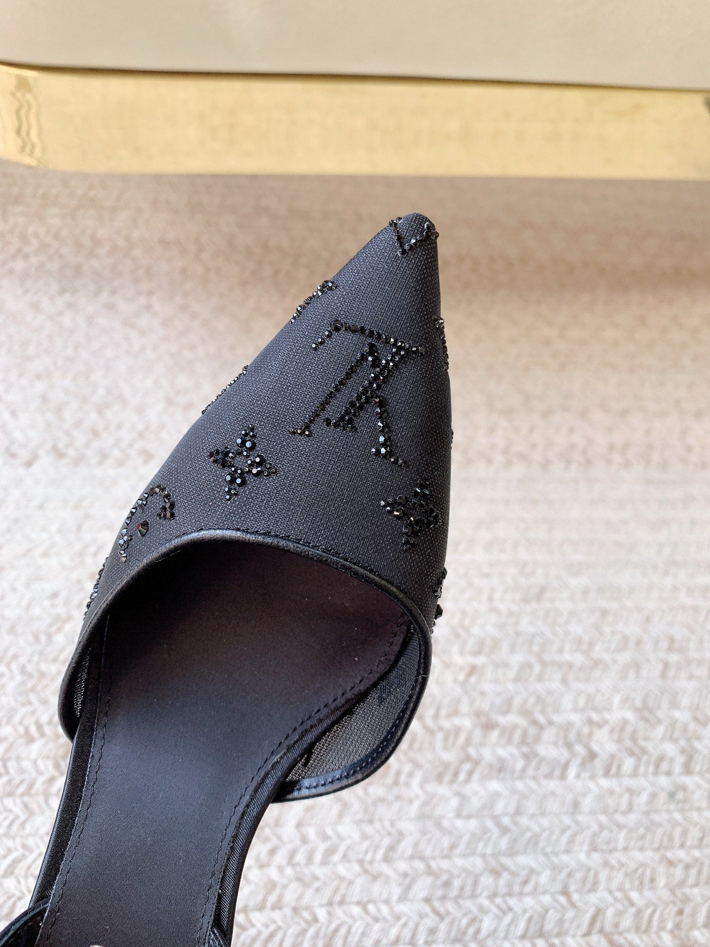 LV 26ss Slingback Black Mesh Leather 669996