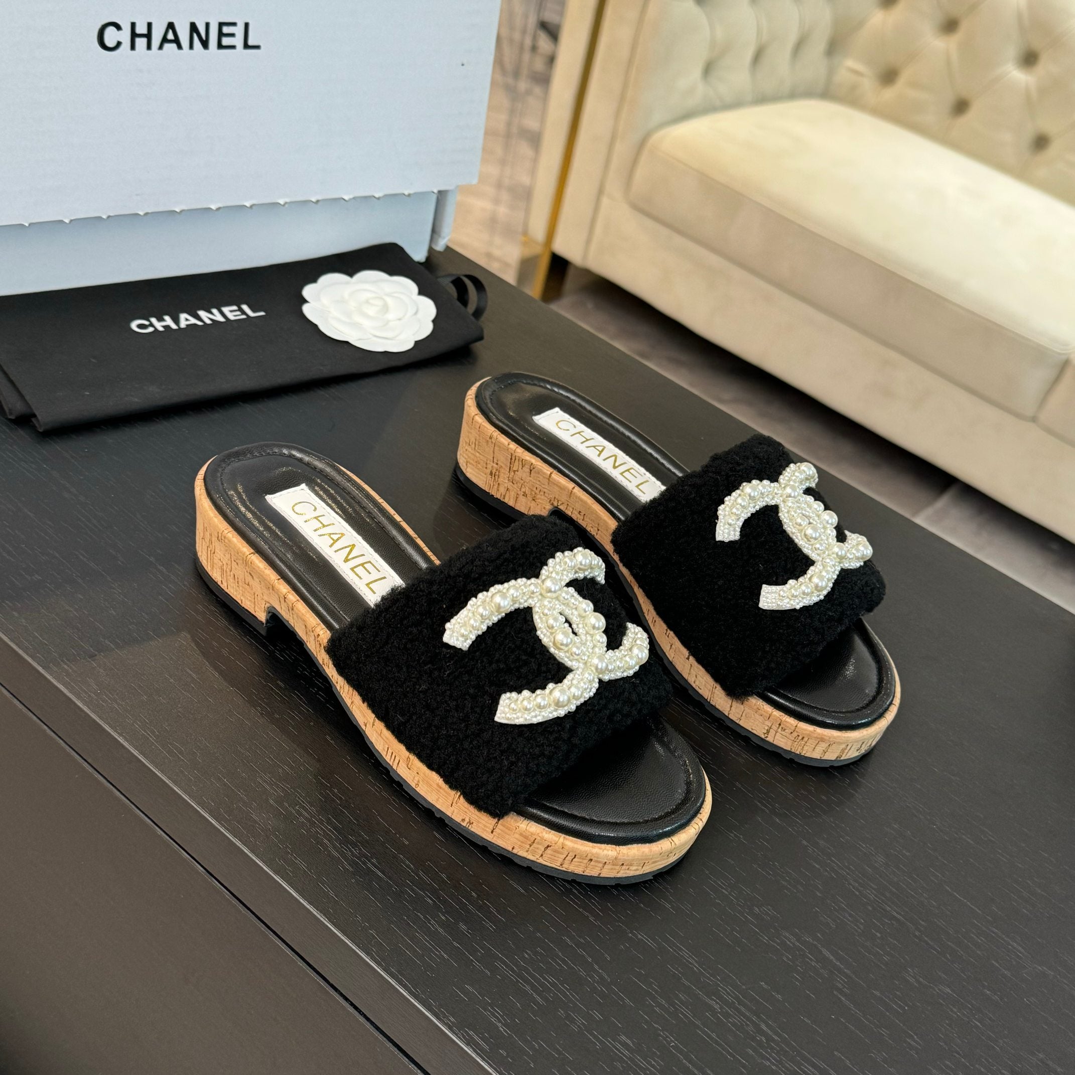 CC Slippers Black Wool And Calfskin
