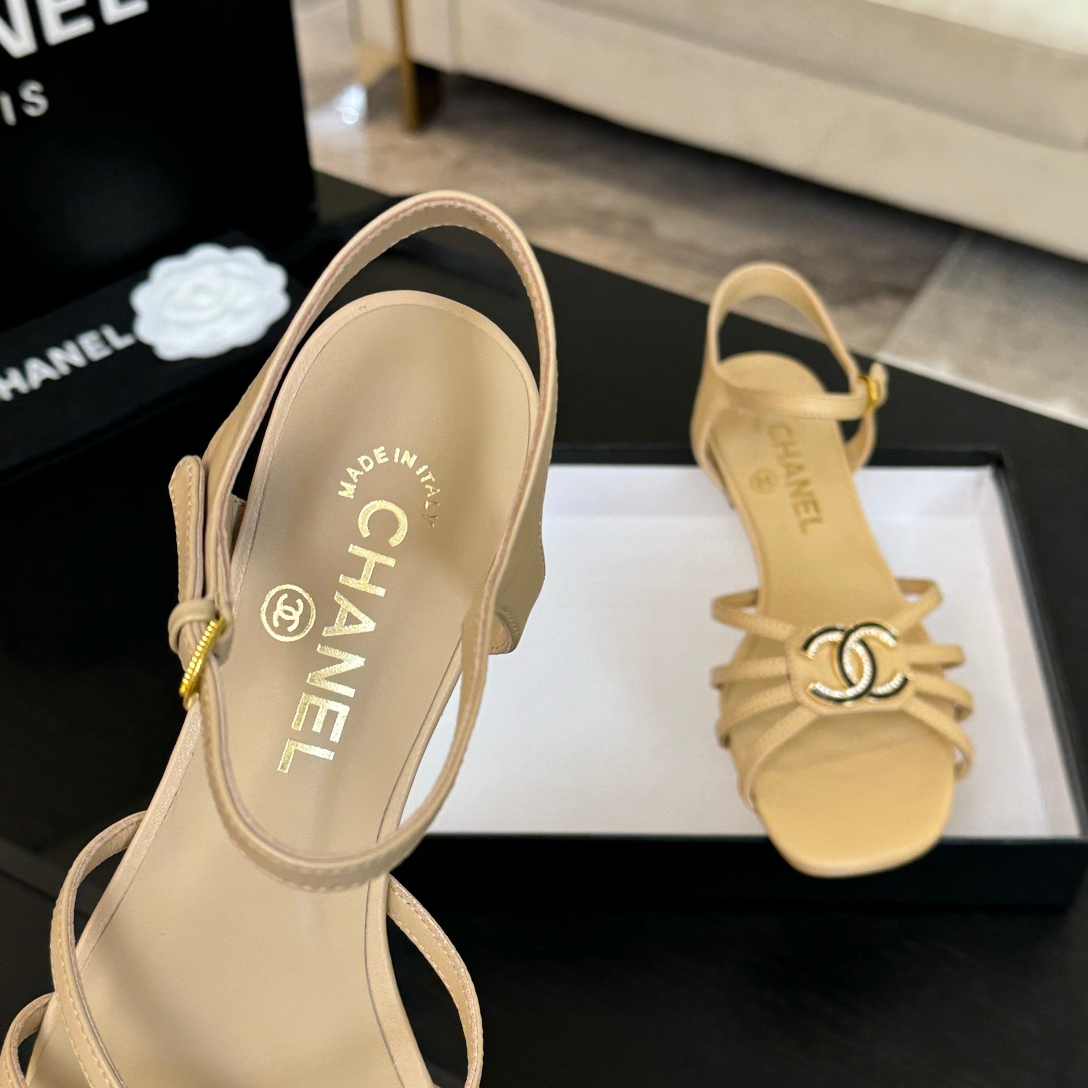 CC 15mm Sandal DarkCream Sheepskin  212923