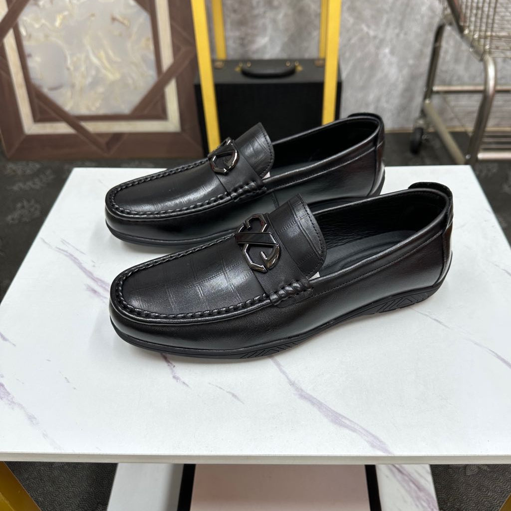 GG Men's Loafer Black Embossed Cowhide 532512
