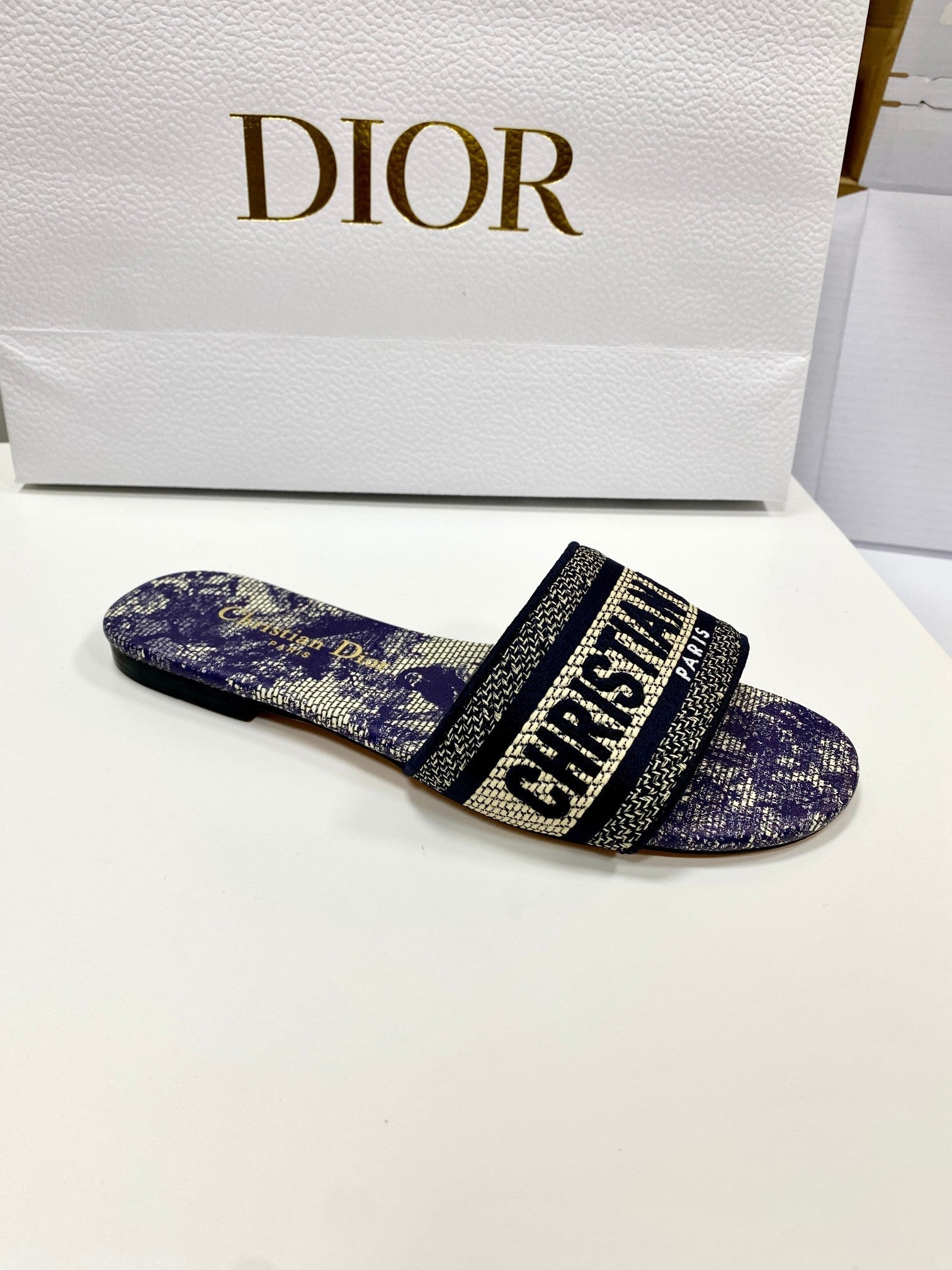 CD 26s Embroidered Sandals Purple Beige Black Canvas Leather 683016