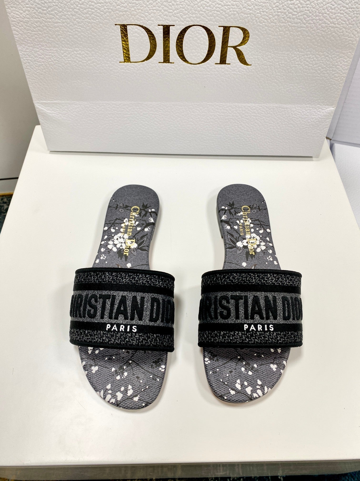 CD 26s Embroidered Sandals Gray Black Canvas Leather 683017