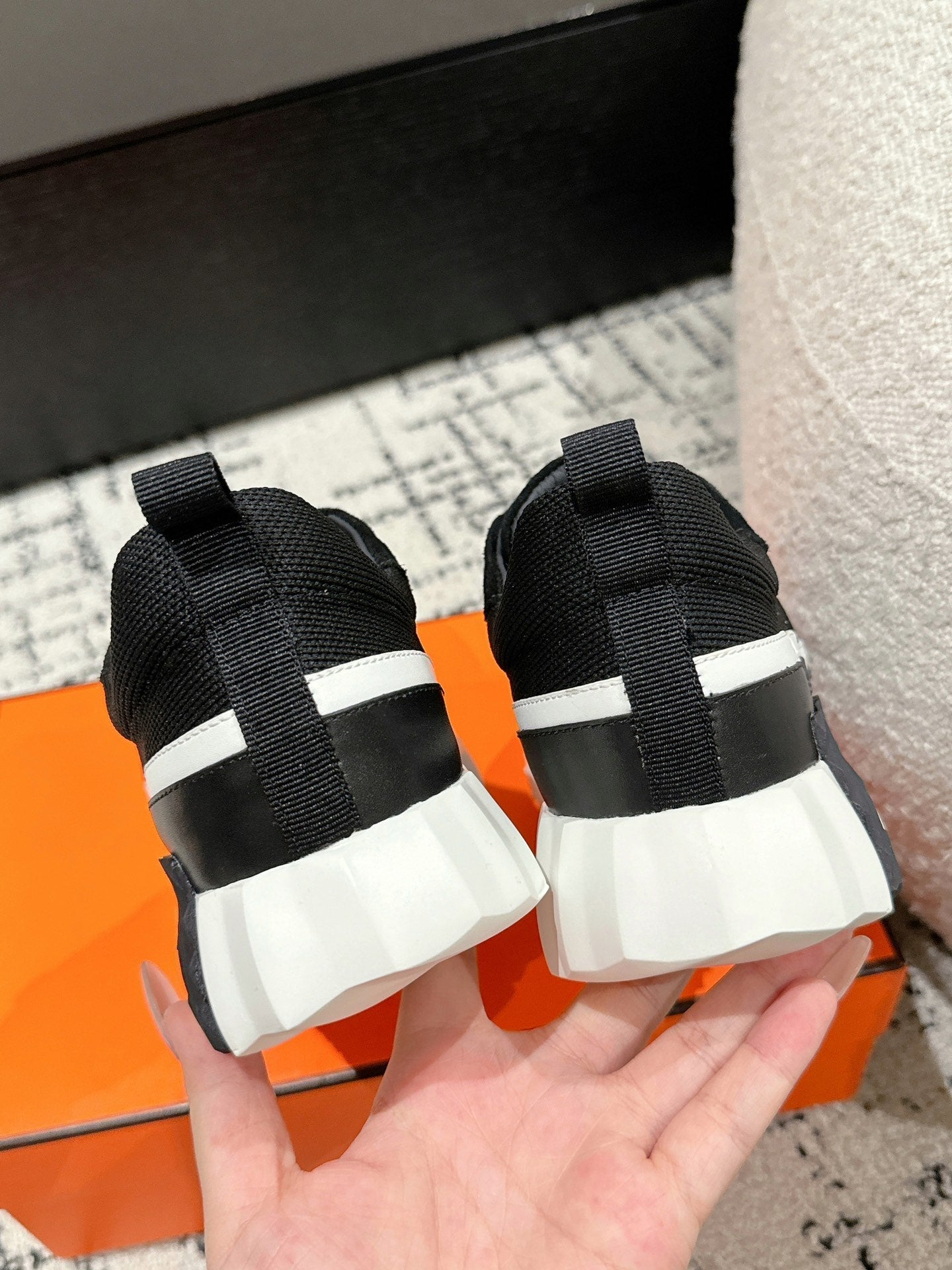 HM Sneaker In Black Mesh Fabric 985320