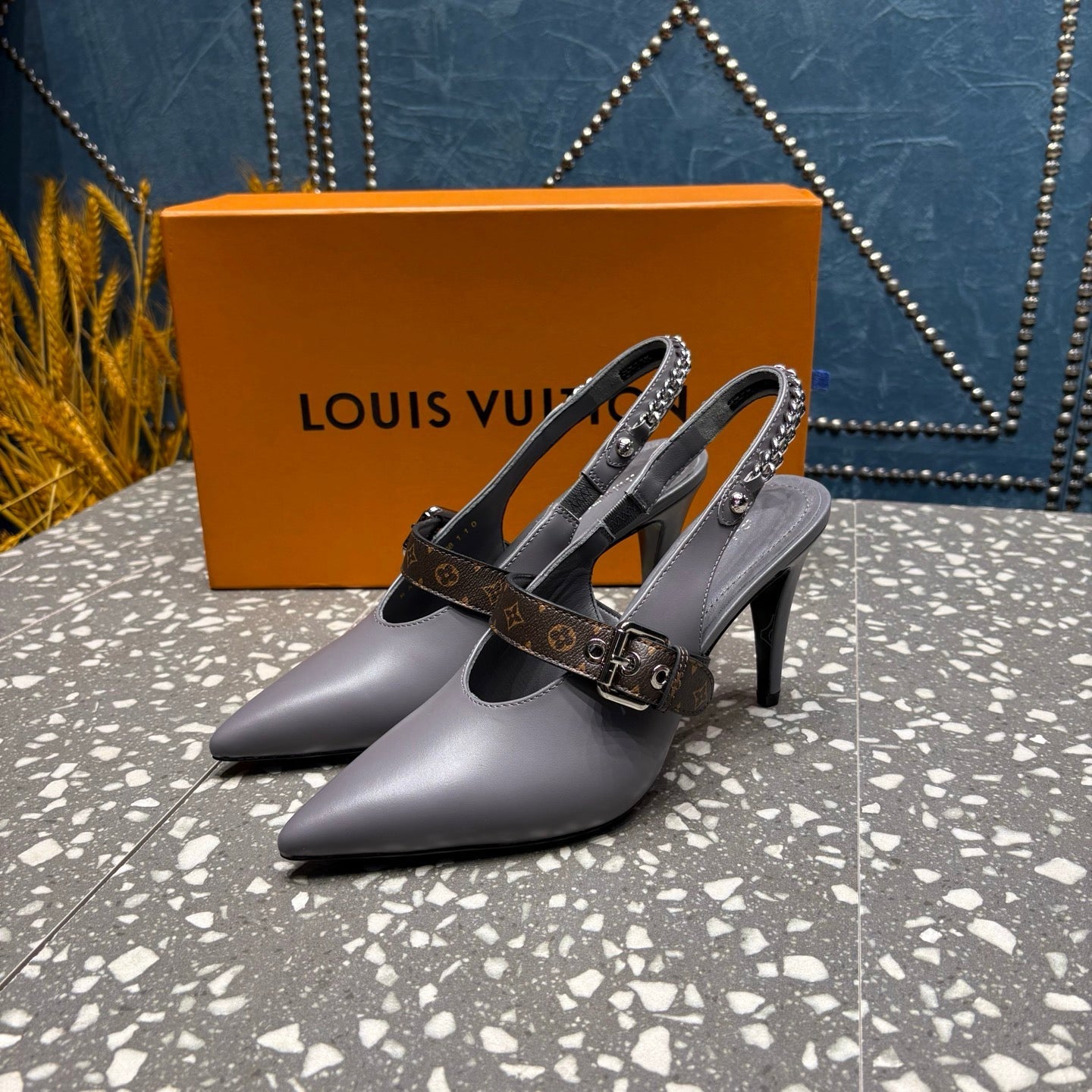 LV 26ss Slingback 75 Gray Cowhide 628438