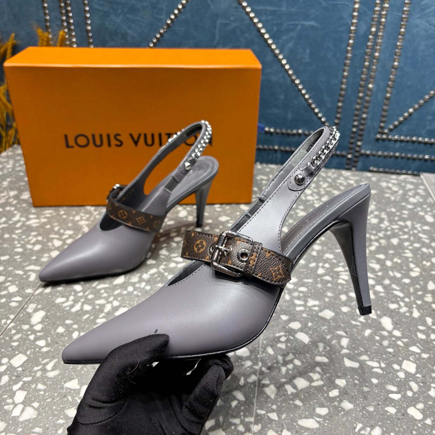 LV 26ss Slingback 75 Gray Cowhide 628438
