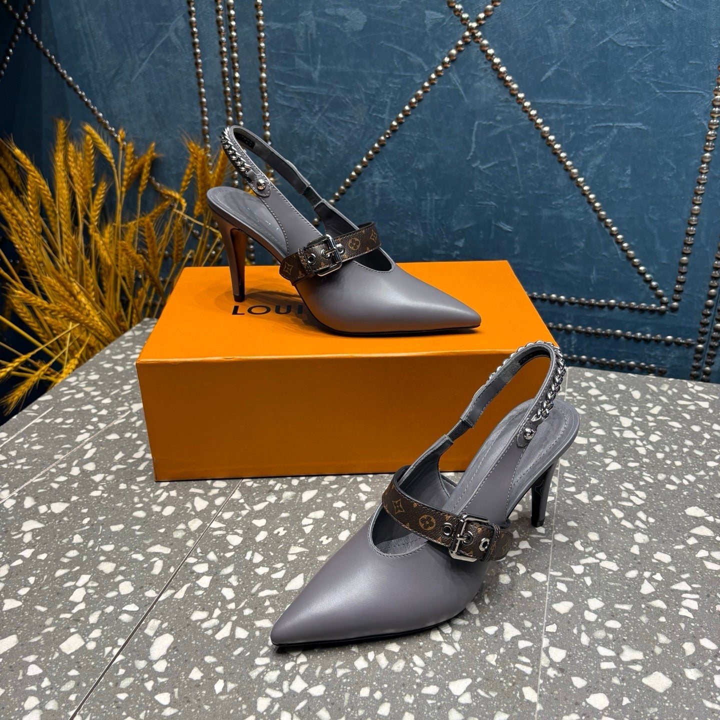 LV 26ss Slingback 75 Gray Cowhide 628438