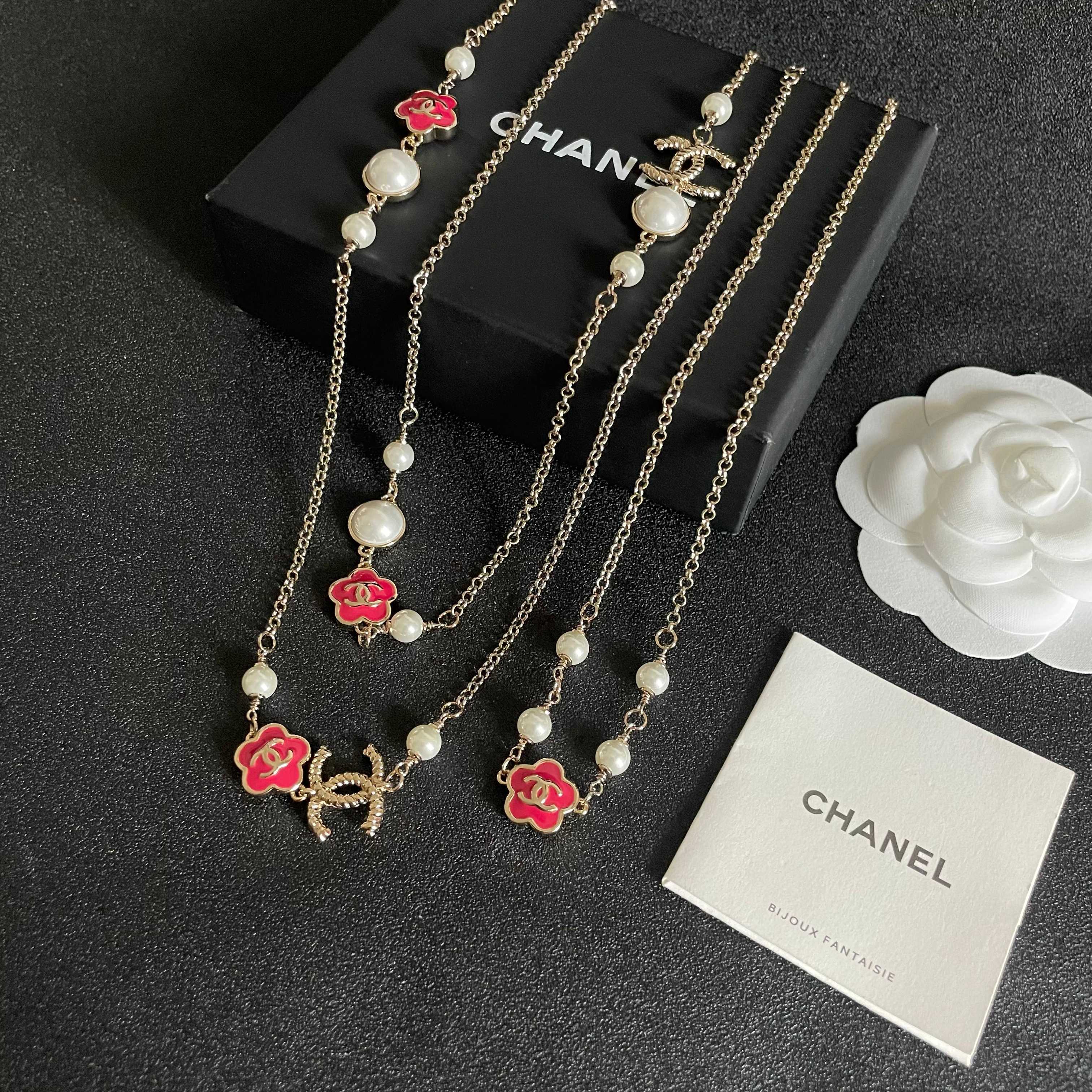 CC Flower Vintage Red Pearl Gold Necklaces