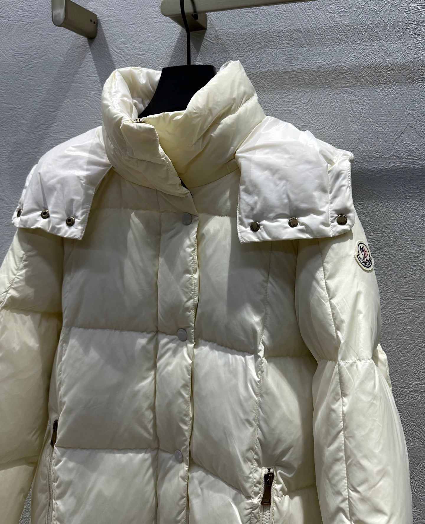 MC 2025 Jacket Cream White Polyester