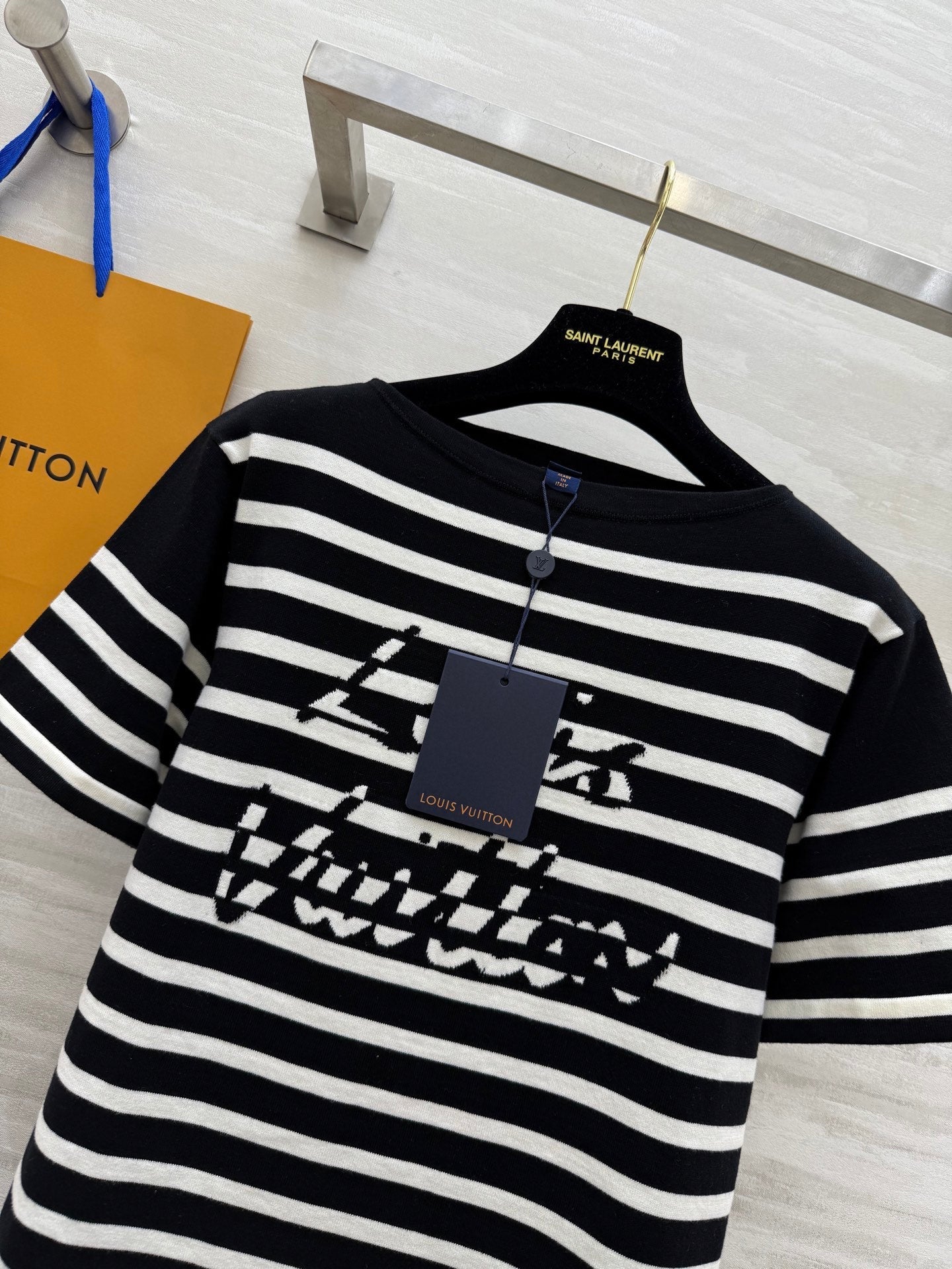LV 25 Striped Letter Jacquard One-Shoulder Knitted Black White Cotton Polyester