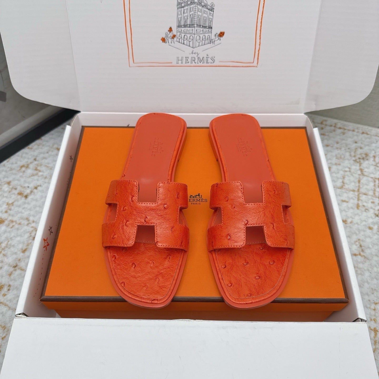 HM 26ss Oran Sandals Ostrich Leather 625092