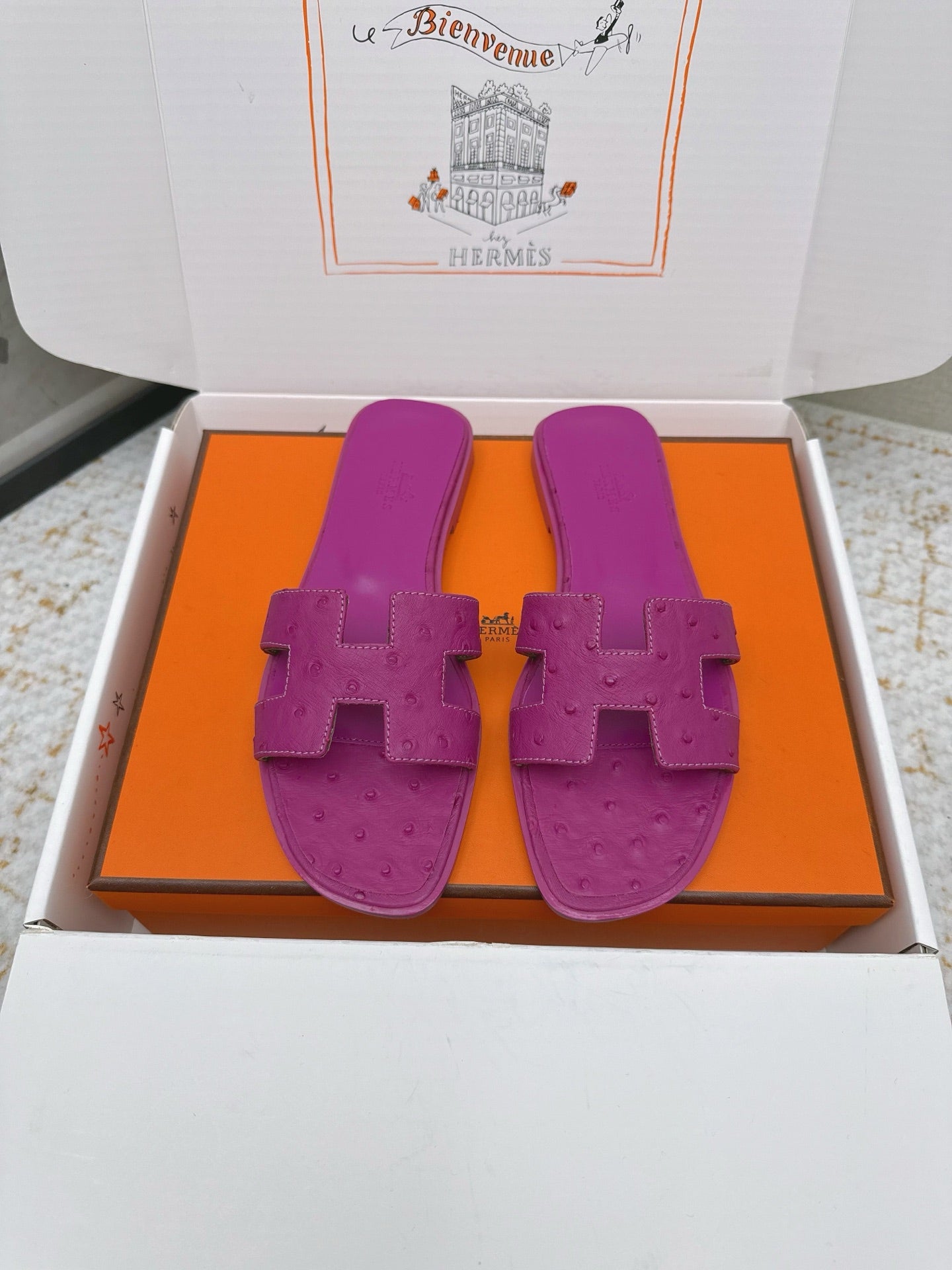 HM 26ss Oran Sandals Purple Ostrich Leather 625109