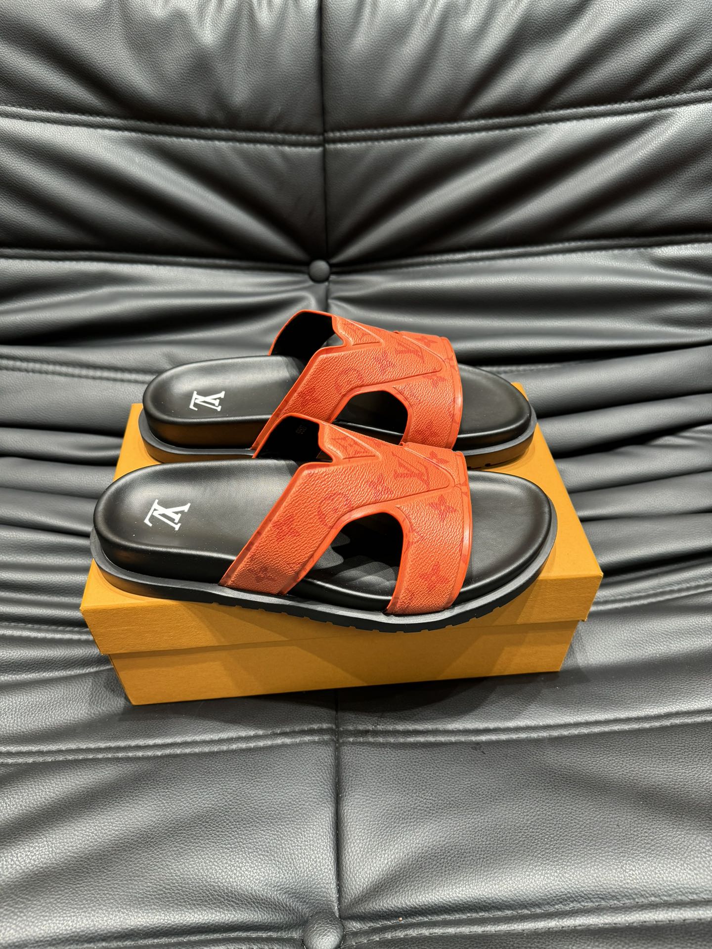 LV OASIS MULE IN CARROT ORANGE MONOGRAM CALFSKIN