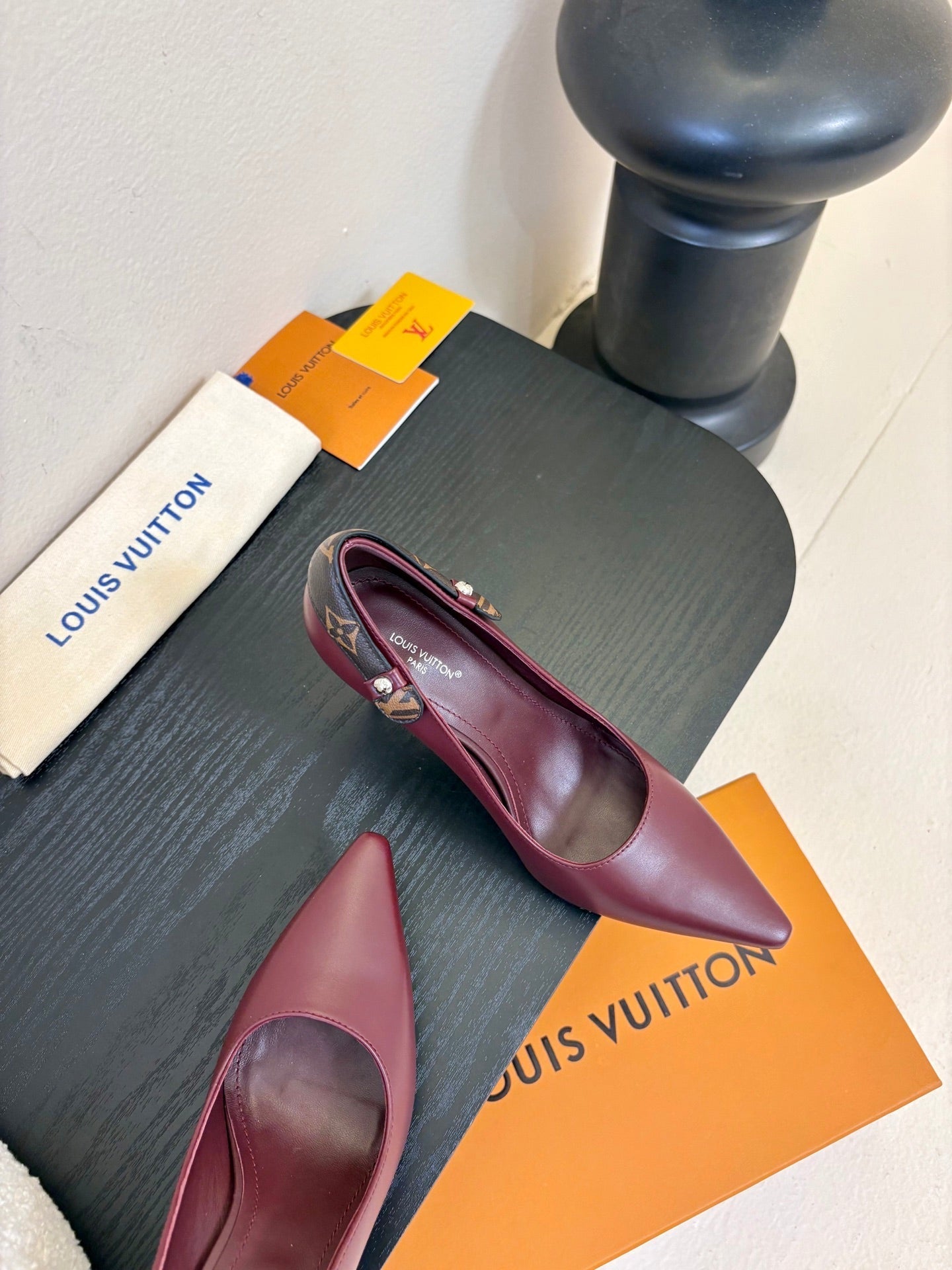 LV 26ss High Heeled Pump 90 Burgundy Sheepskin 627233