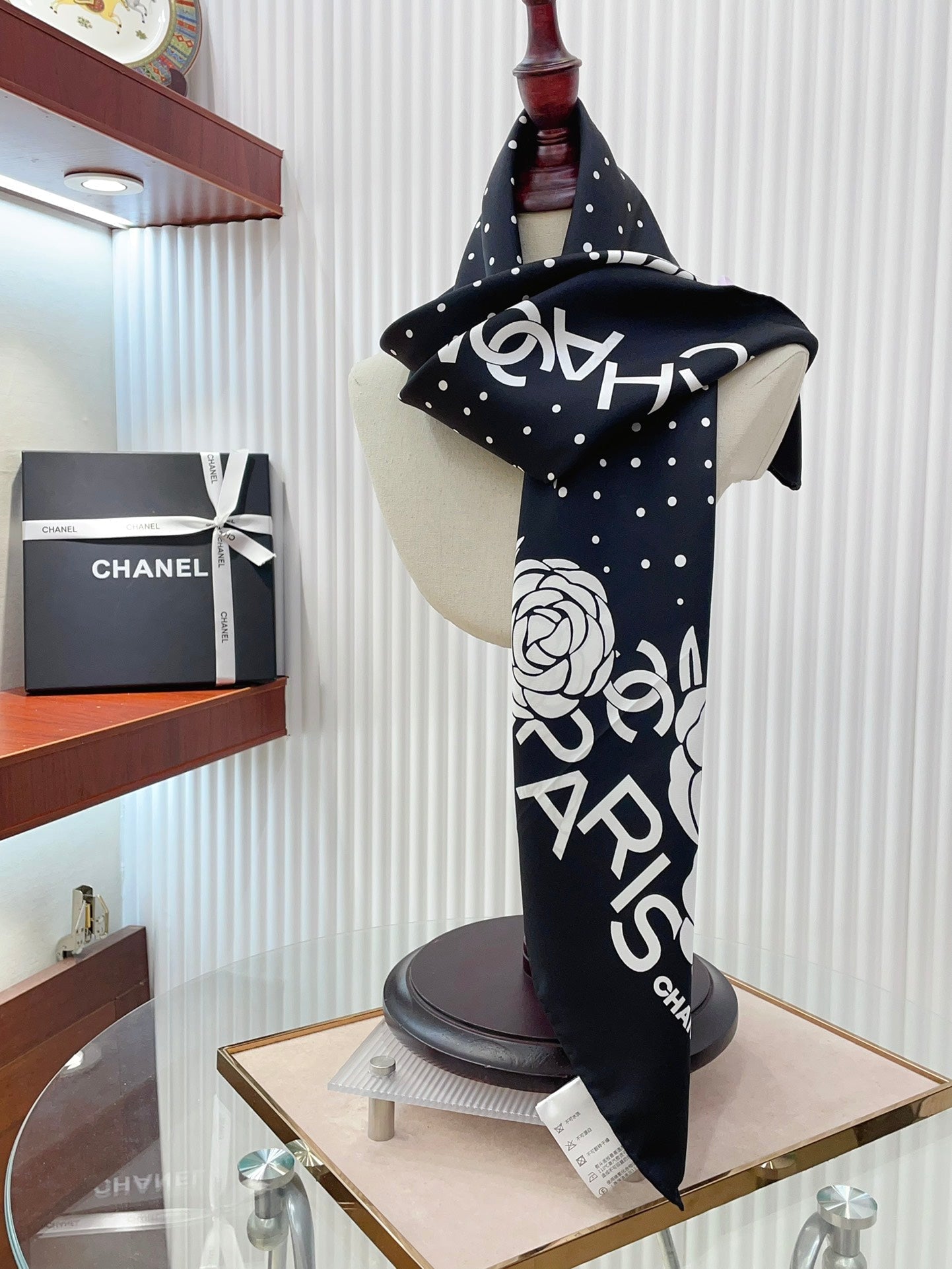 CC Square Scarf 90 CM In Black Polka Dot White Camellia Silk Twill 288723