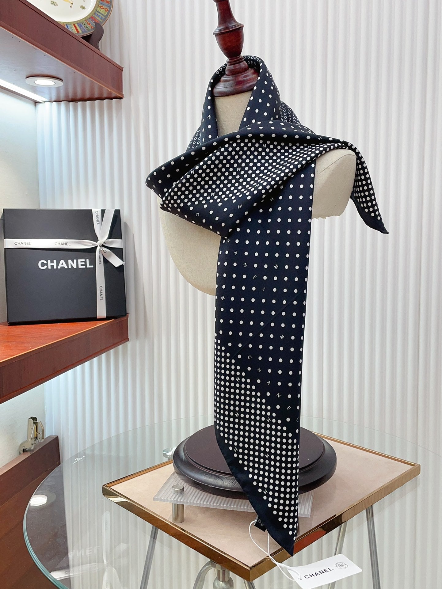CC Square Scarf 90 CM In Black White Polka Dot Silk Twill 166291