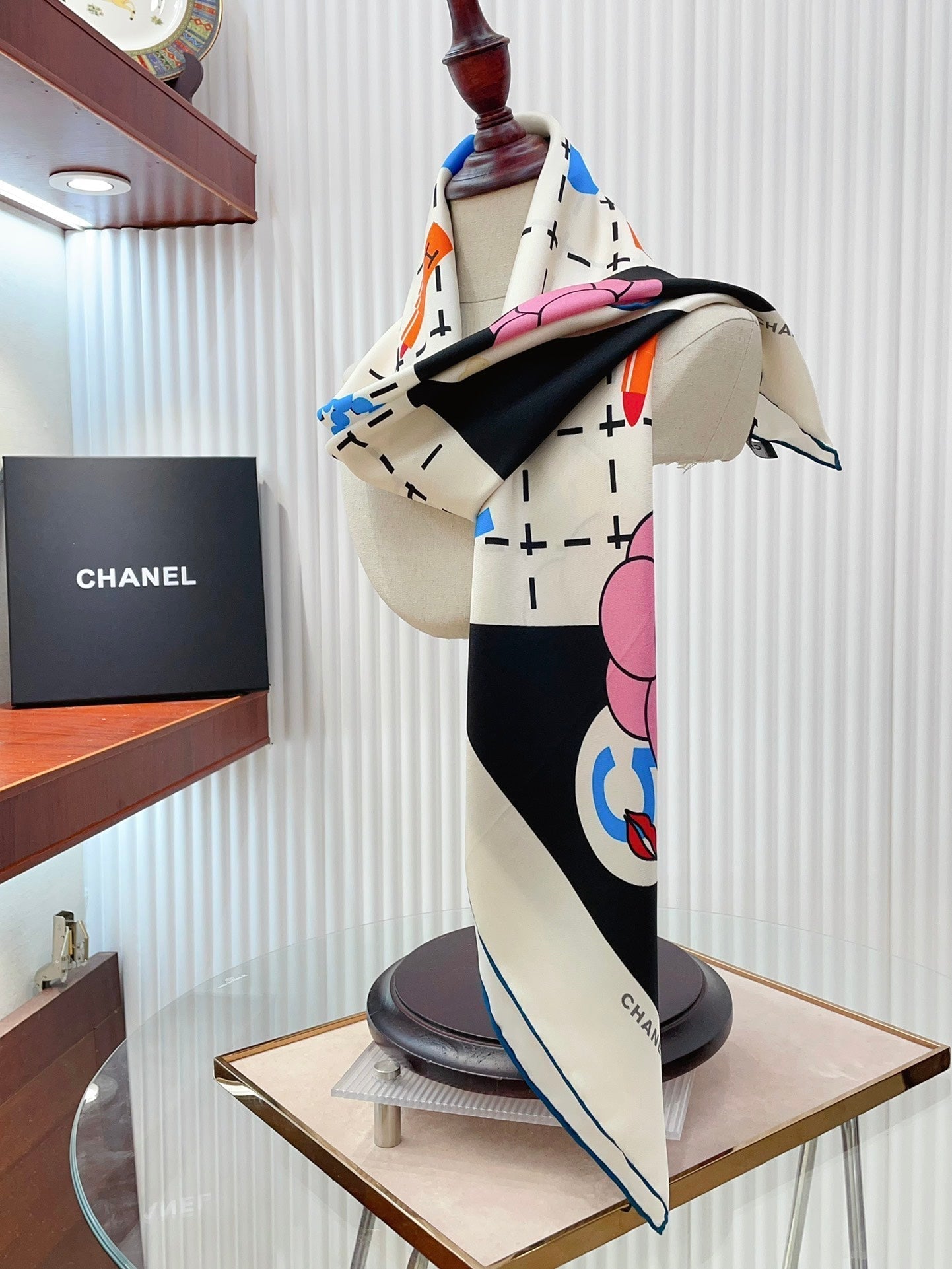 CC Square Scarf 90 CM In Colorful Silk Twill 182518