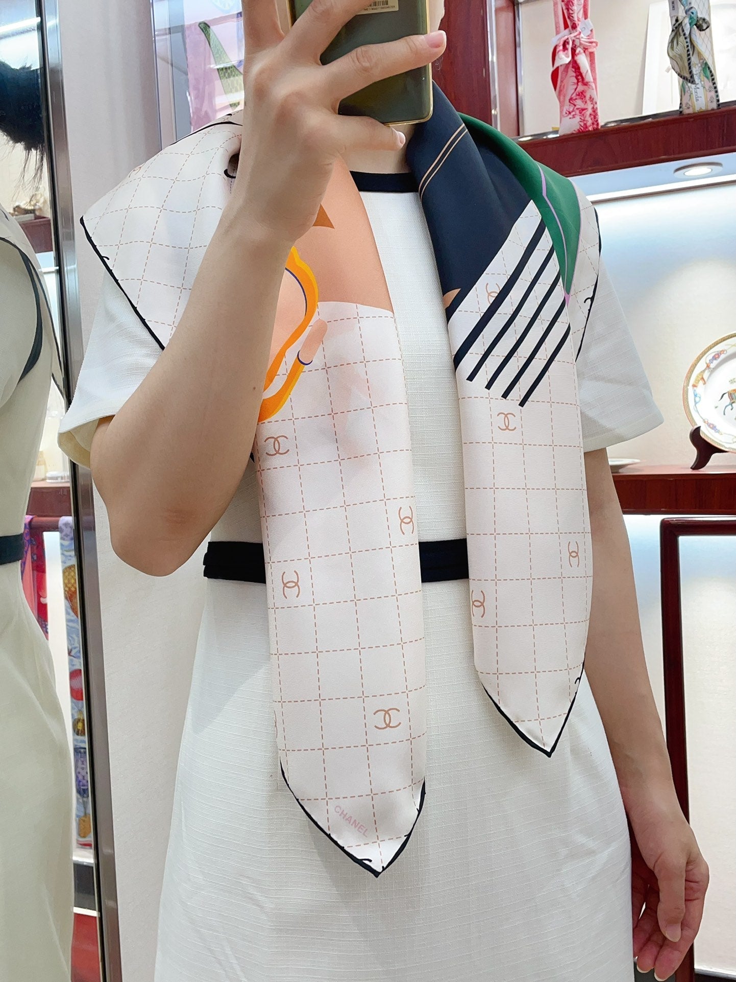 CC Square Scarf 90 CM In White Colorful Silk Twill  187426