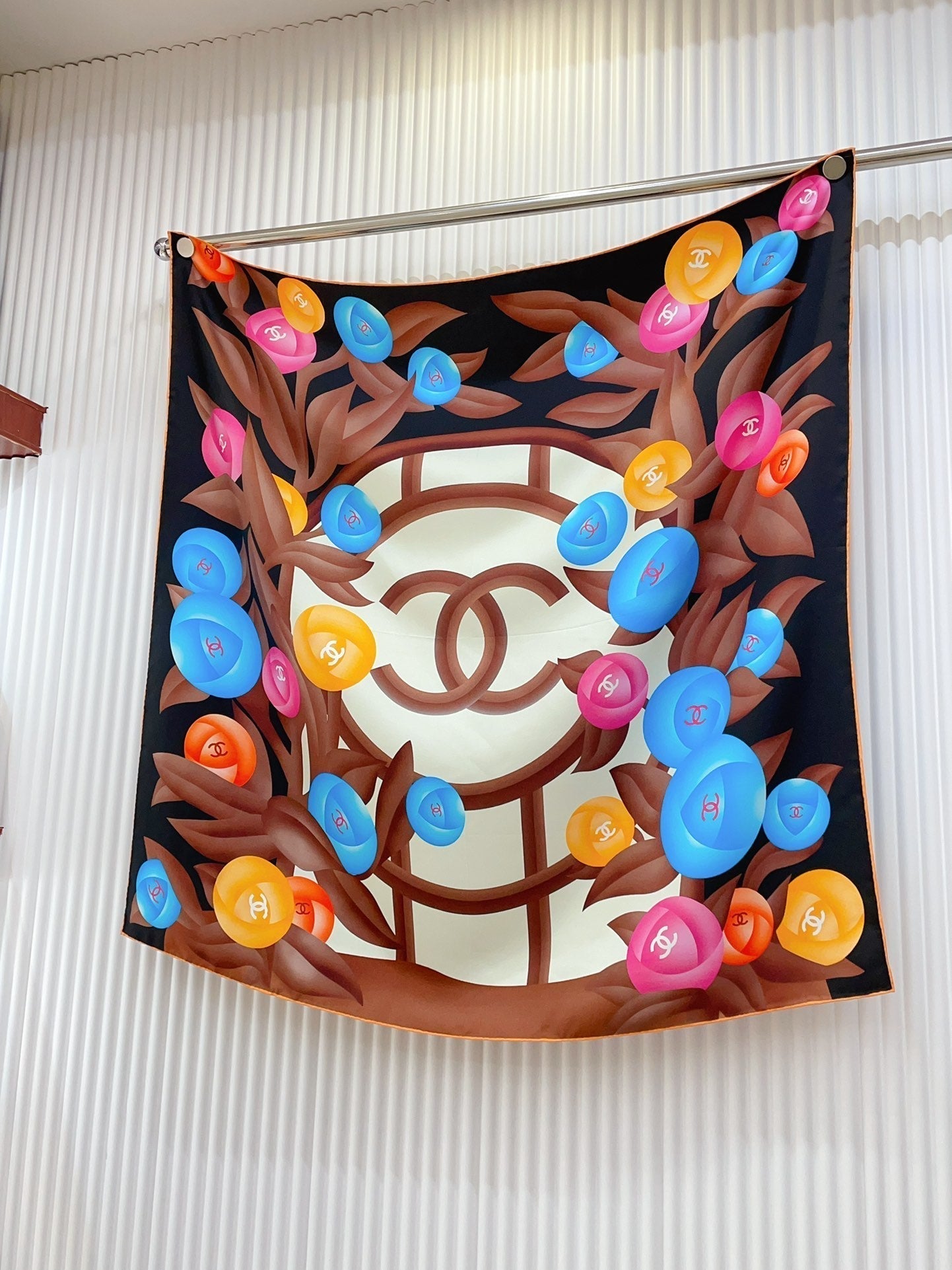 CC Square Scarf 90 CM In Colorful Silk Twill 193821