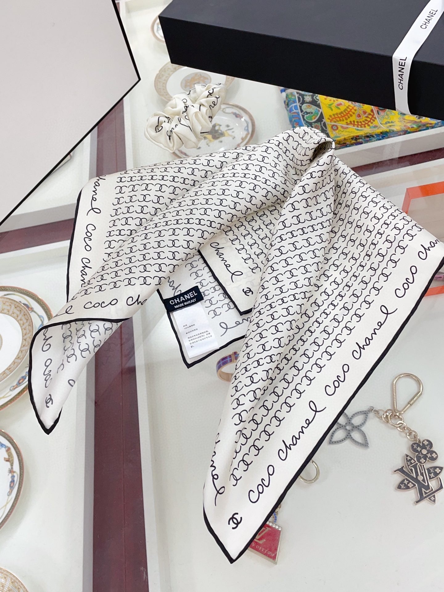 CC Square Scarf 50 CM In White Silk Twill  196205