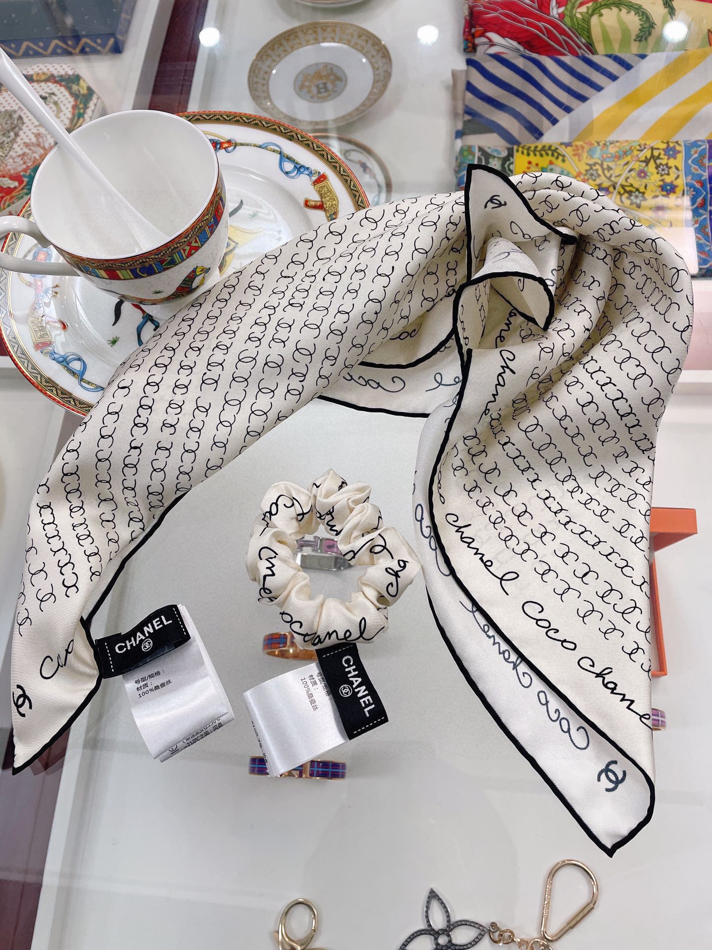 CC Square Scarf 50 CM In White Silk Twill  196205