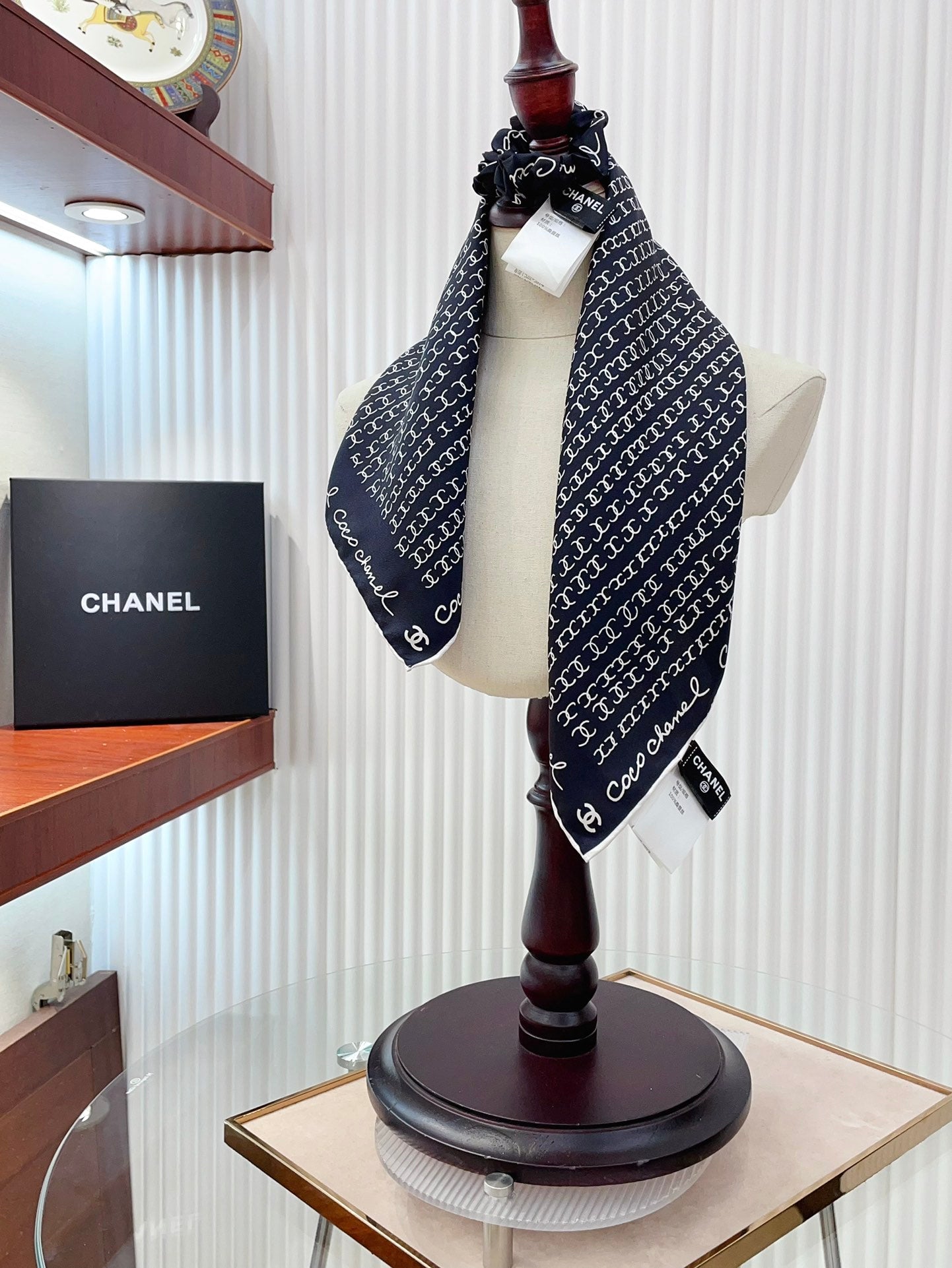 CC Square Scarf 50 CM In Black Silk Twill 196206