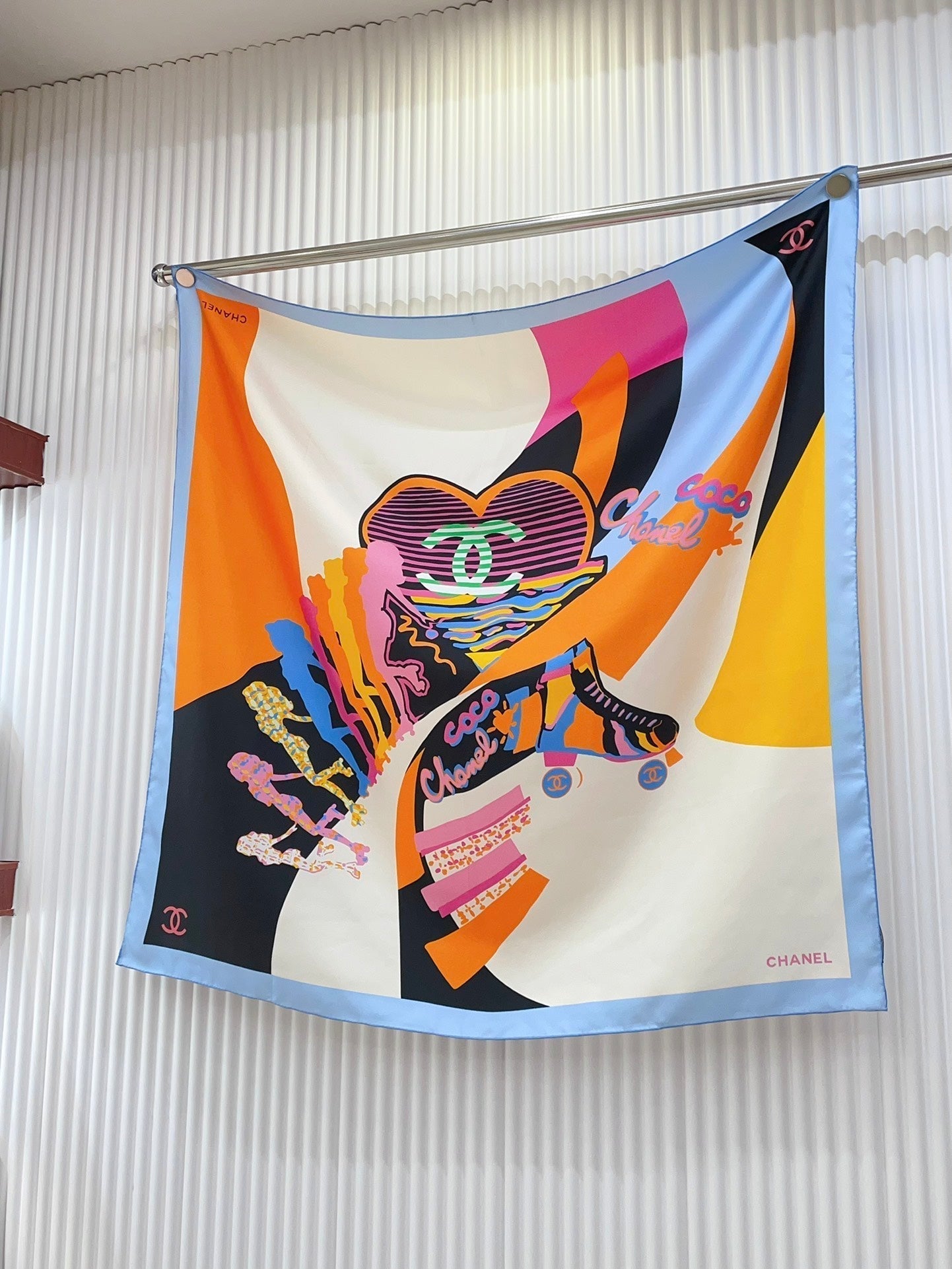 CC Square Scarf 90 CM In Colorful Silk Twill 196208