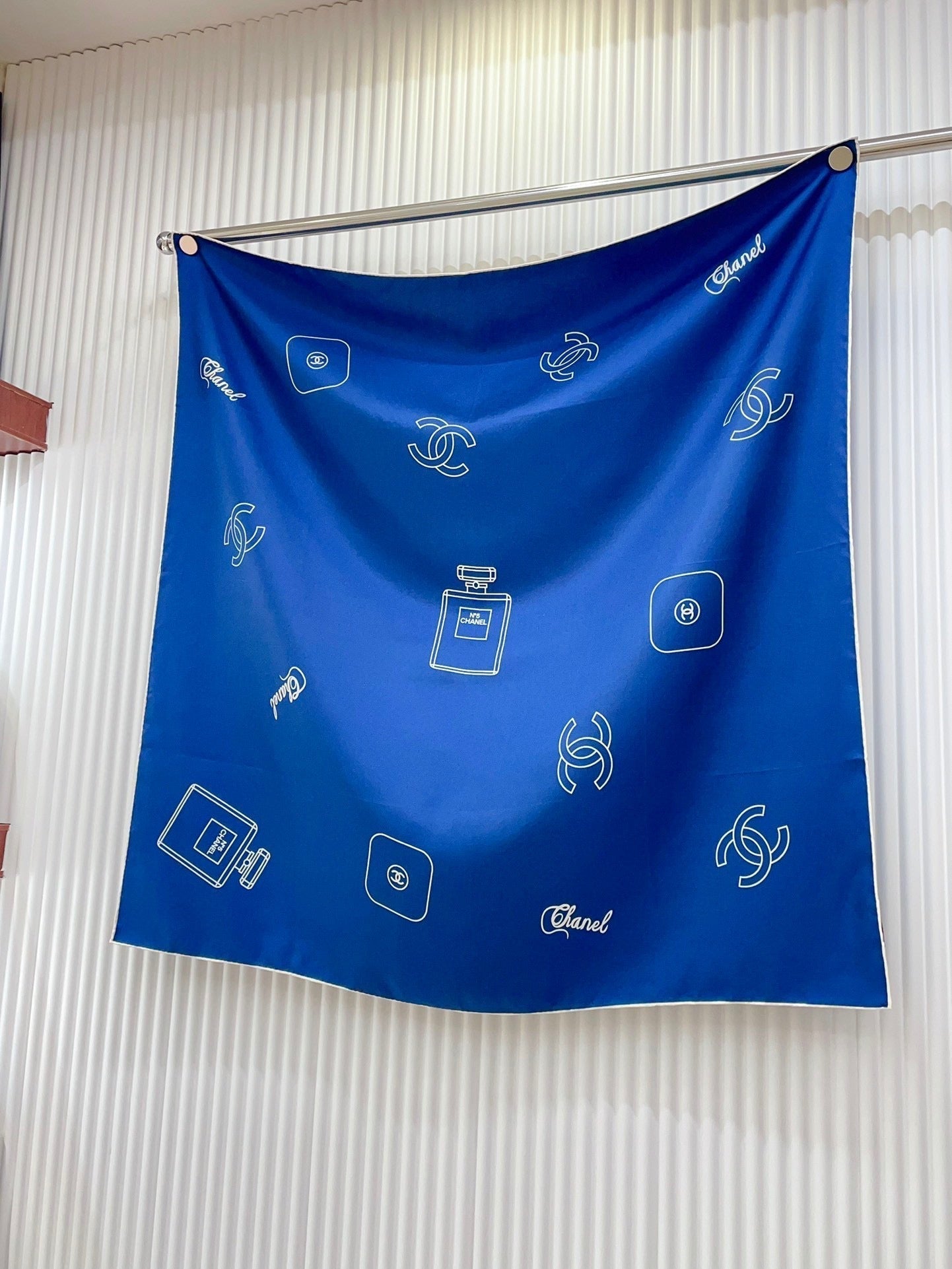 CC Square Scarf 90 CM In Blue Silk Twill 201029