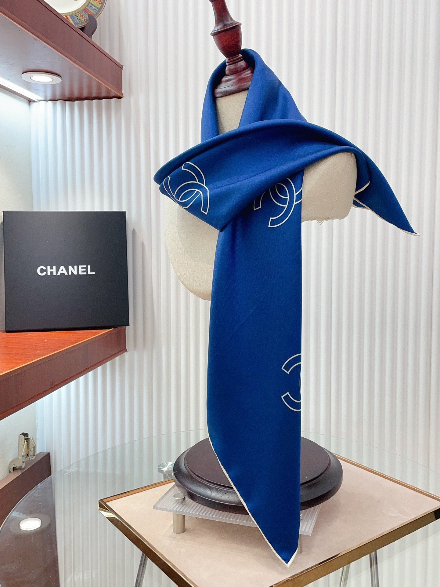 CC Square Scarf 90 CM In Blue Silk Twill 201029