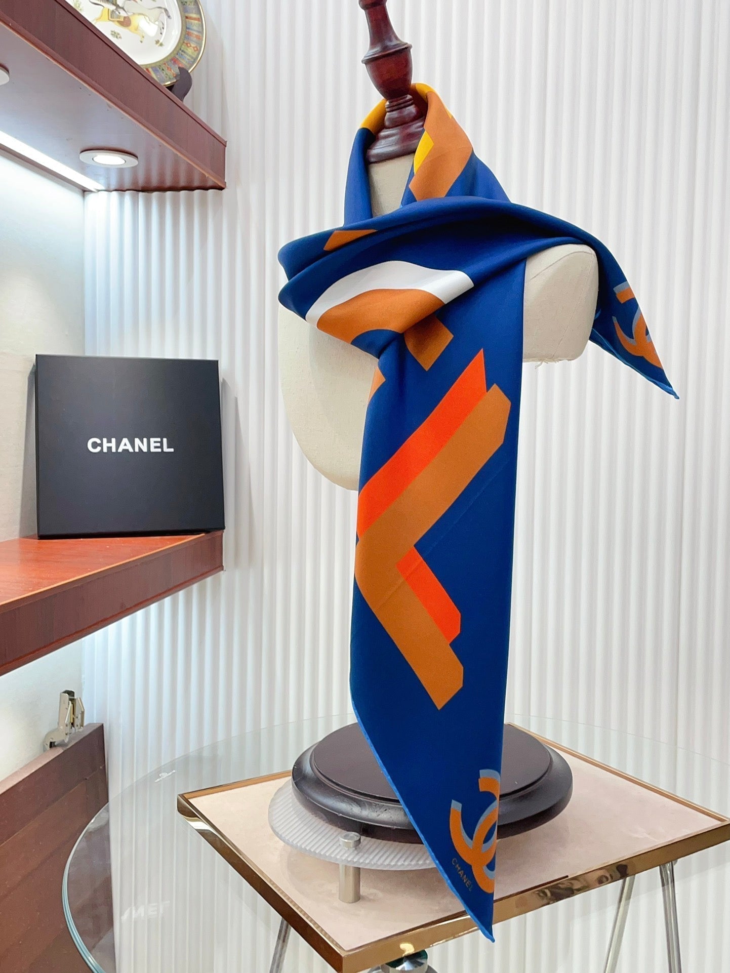 CC Square Scarf 90 CM In Blue Colorful Silk Twill  206466