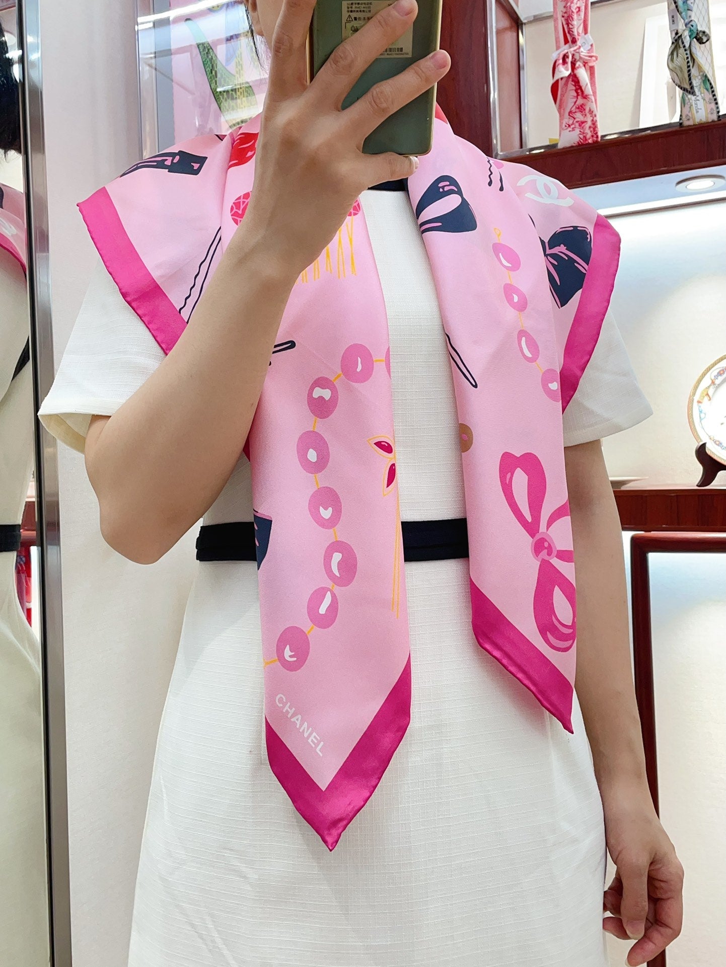 CC Square Scarf 90 CM In Pink Colorful Silk Twill 213689