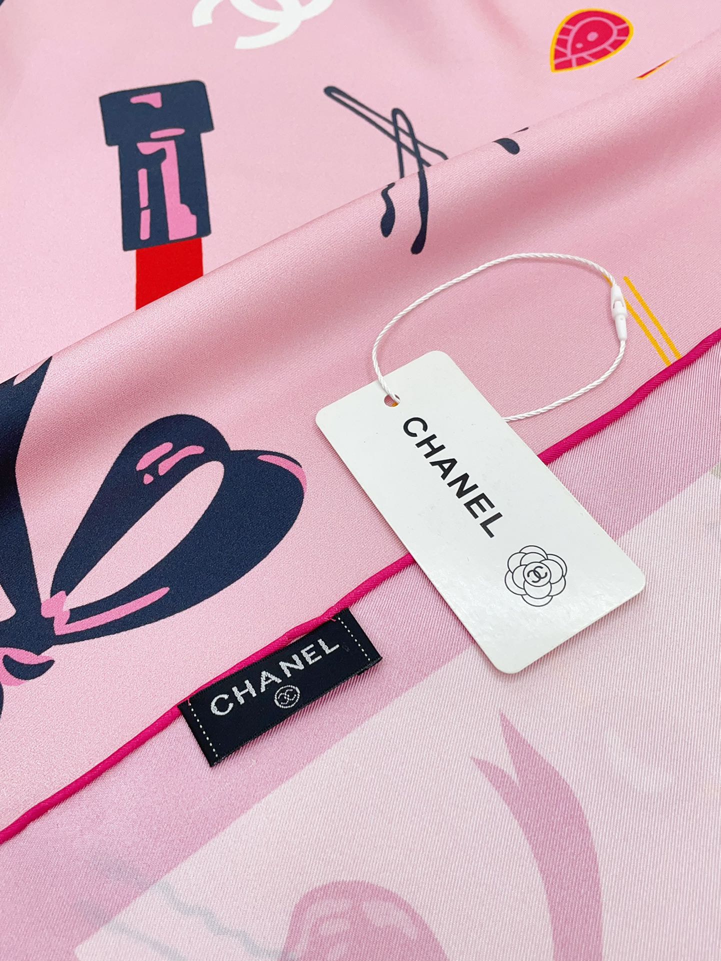 CC Square Scarf 90 CM In Pink Colorful Silk Twill 213689