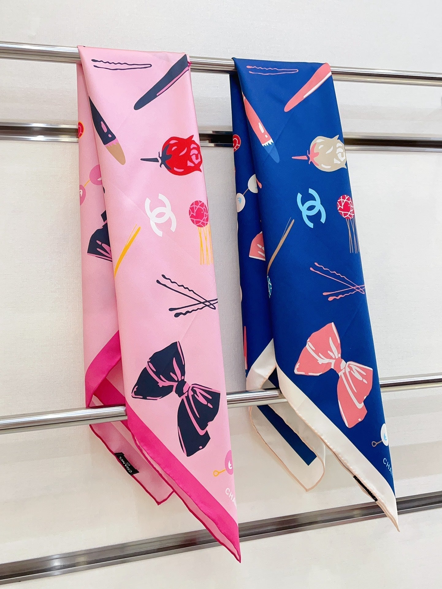 CC Square Scarf 90 CM In Dark Blue Colorful Silk Twill 213690