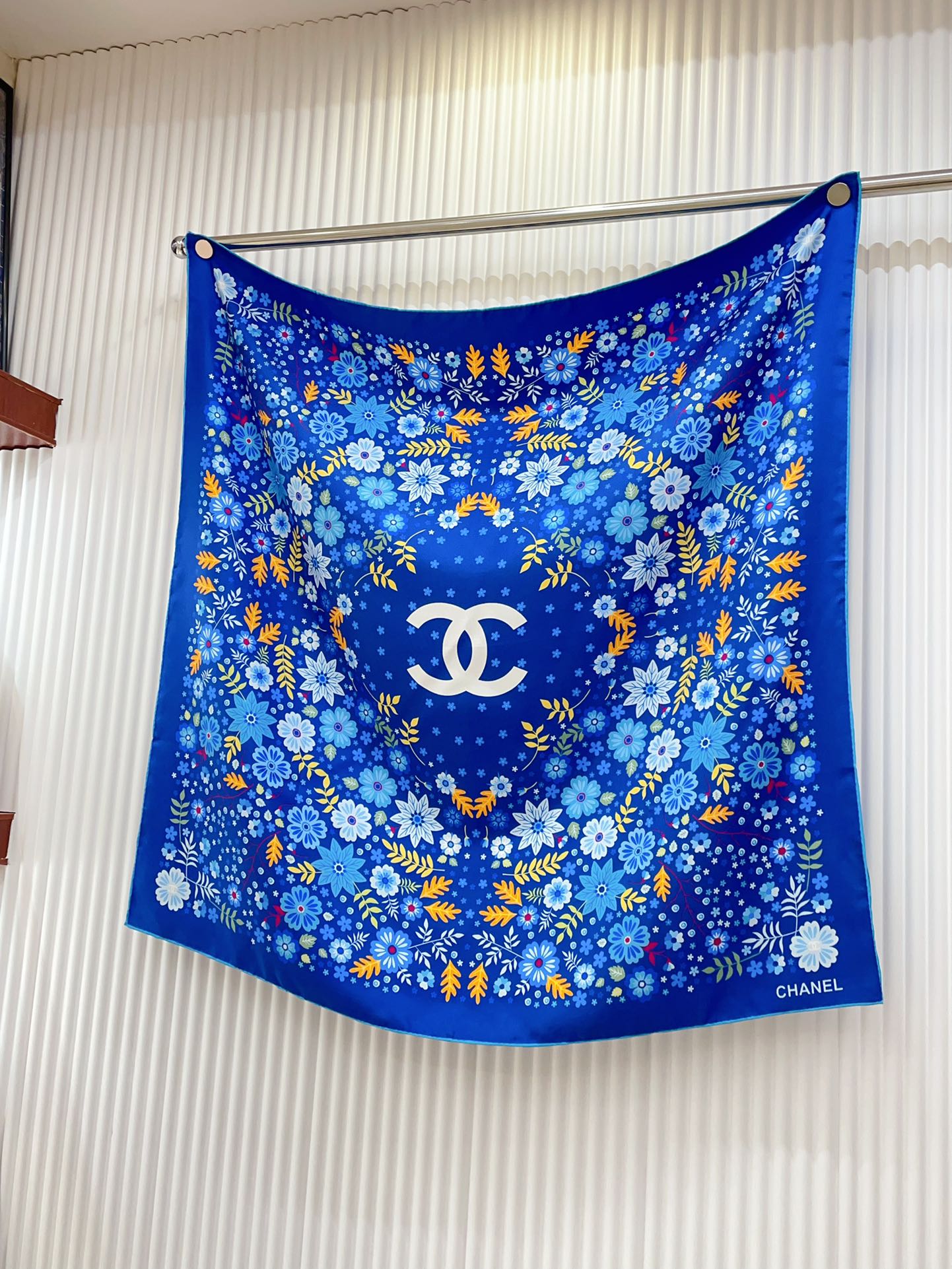 CC Square Scarf 90 CM In Blue Colorful Silk Twill 234598