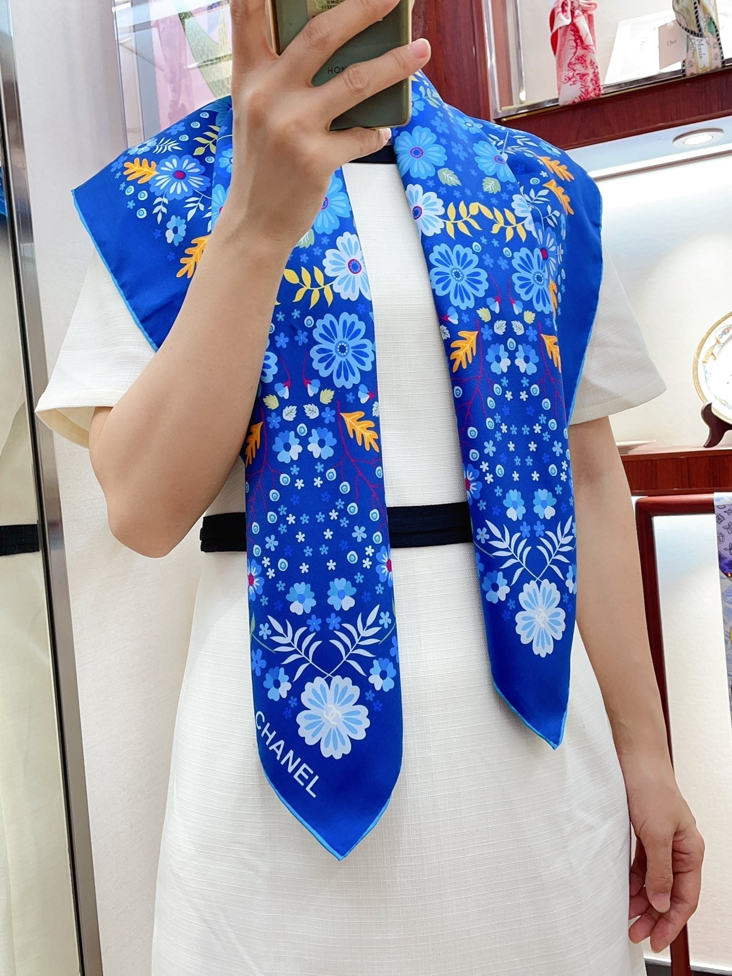 CC Square Scarf 90 CM In Blue Colorful Silk Twill 234598