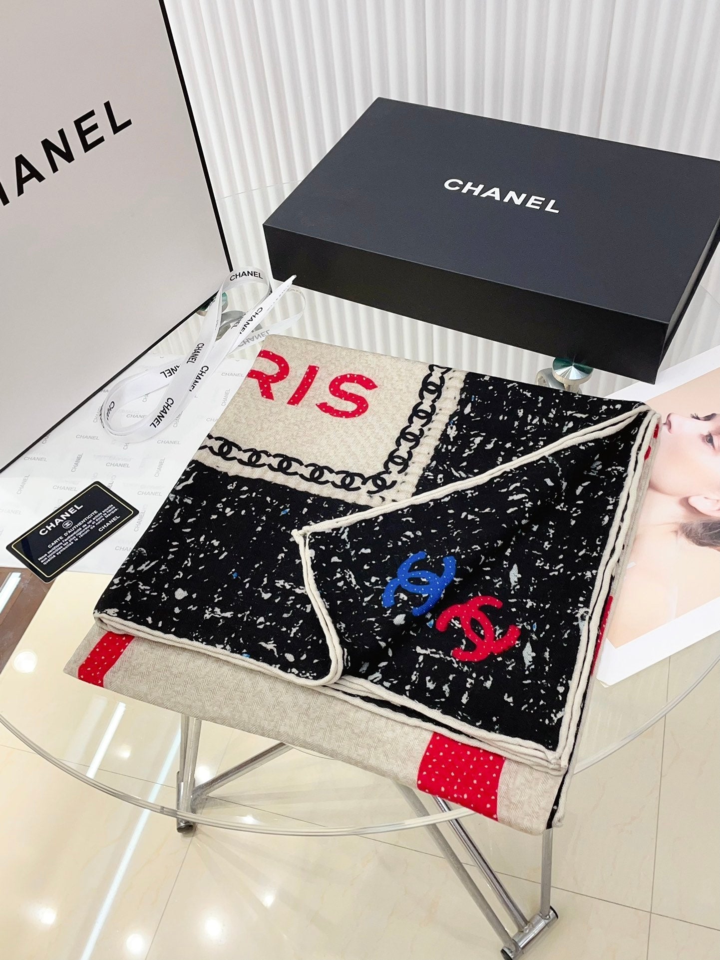 CC Square Scarf 140 CM In Black Mix Light Beige Red Cashmere Silk 234599