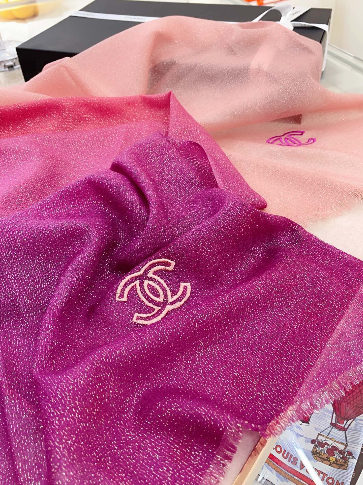 CC Scarf 200 CM In Dark Pink Mix Light Pink Linen Fabric 249937