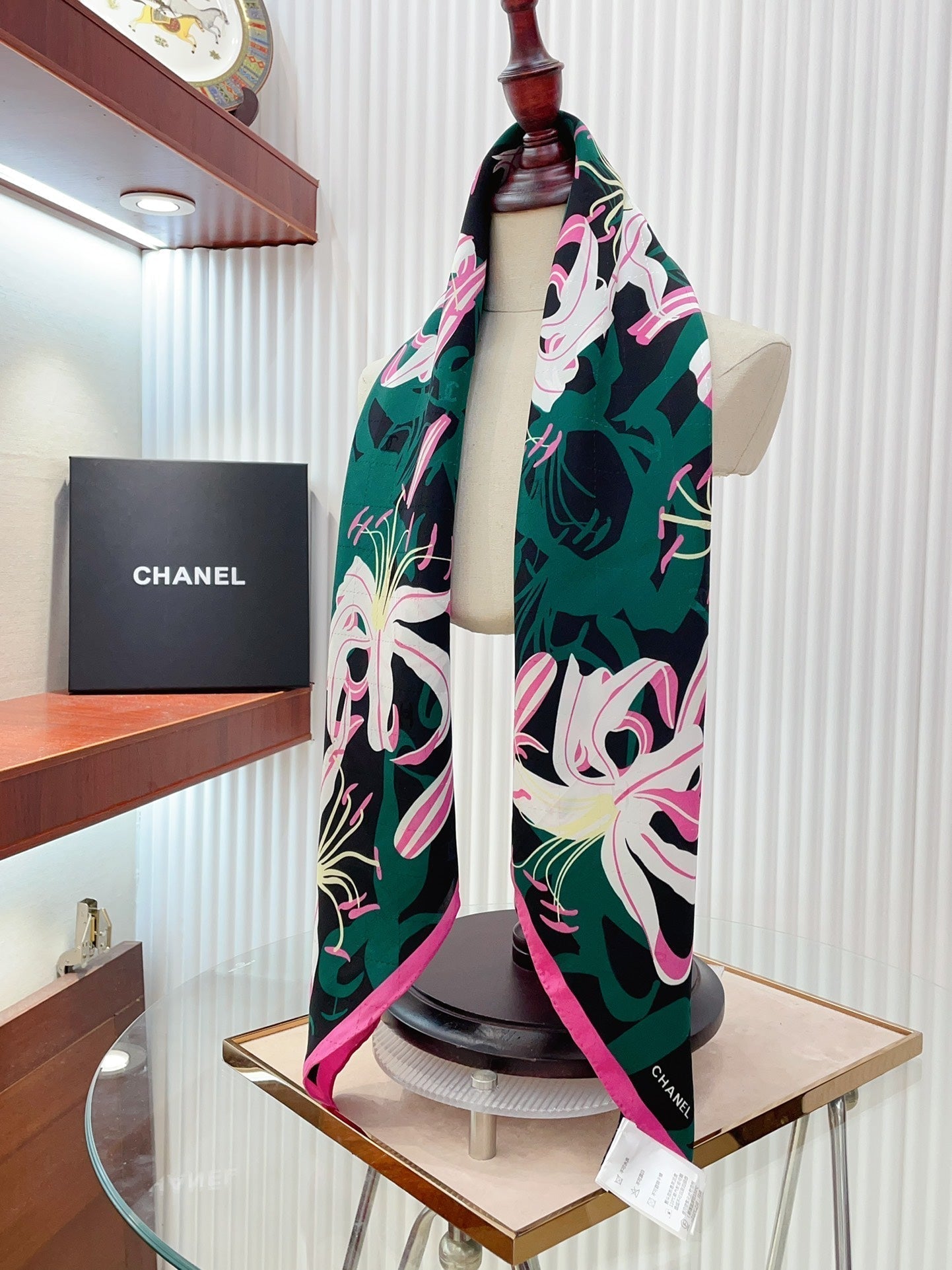CC Square Scarf 90 CM In Colorful Silk Twill  296707
