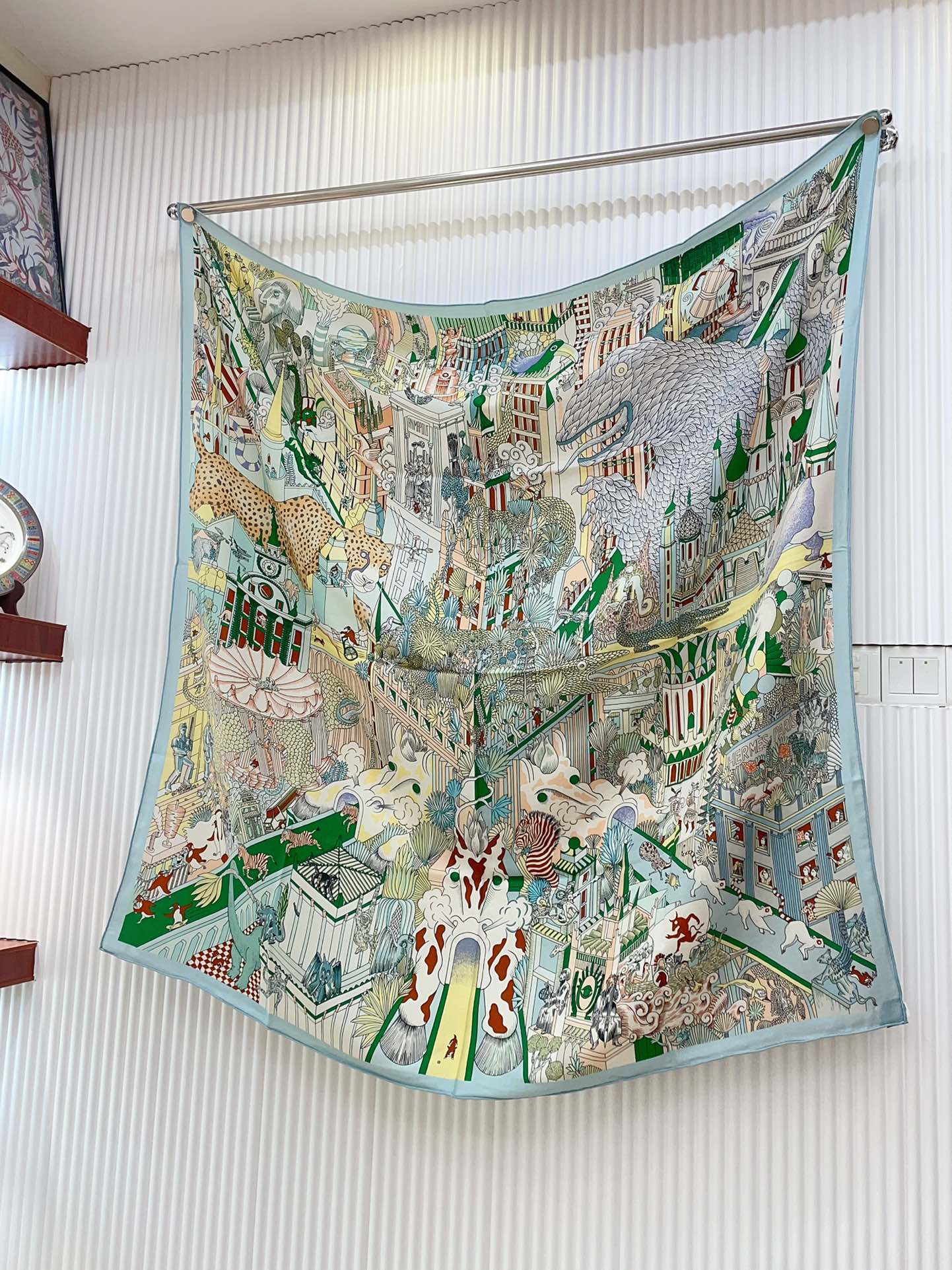 Animapolis Scarf Limited Edition 140 CM In Colorful Cashmere And Silk 306572