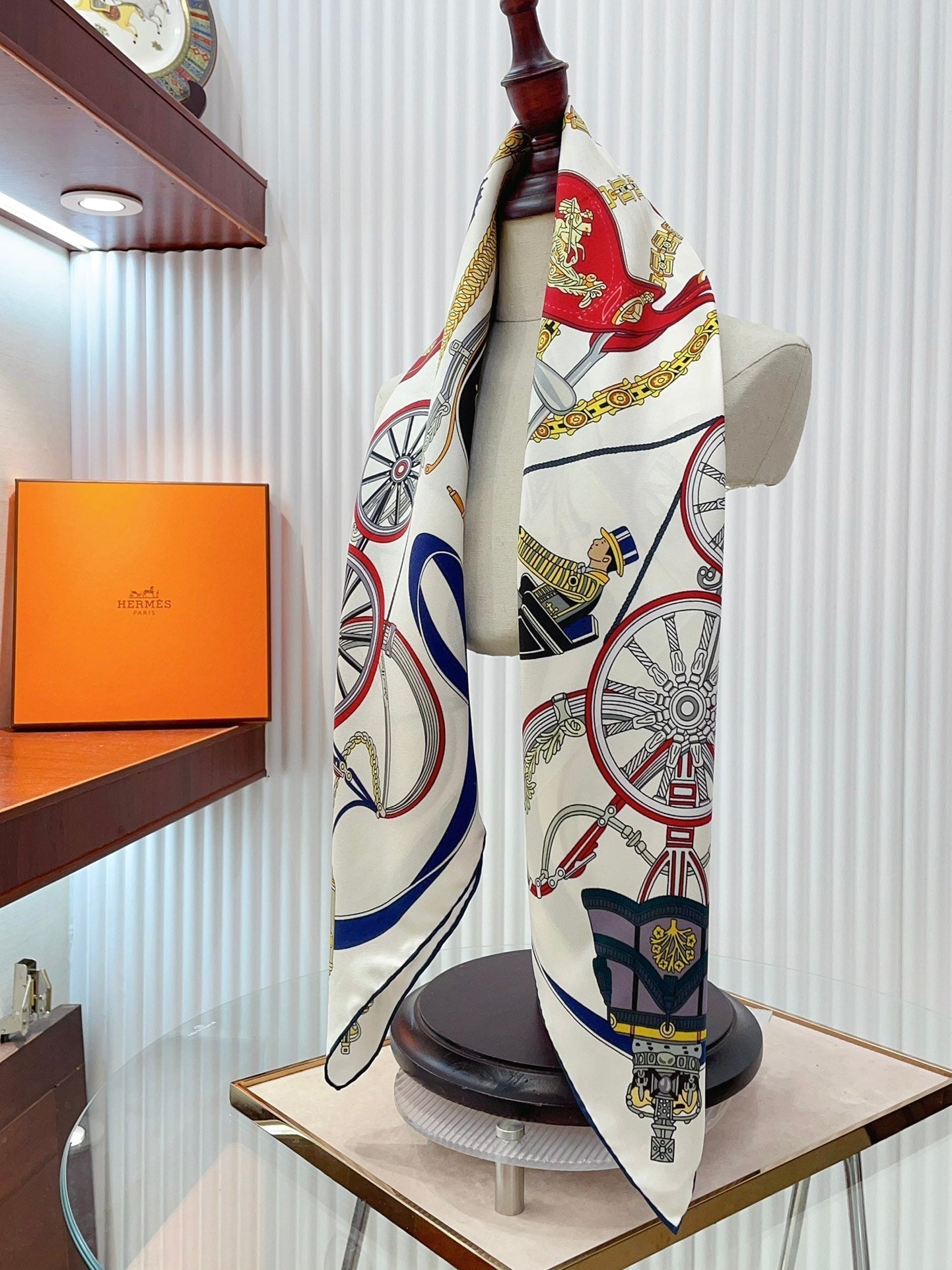 Stately Wheels Scarf 90 CM White Colorful Silk Twill 312874