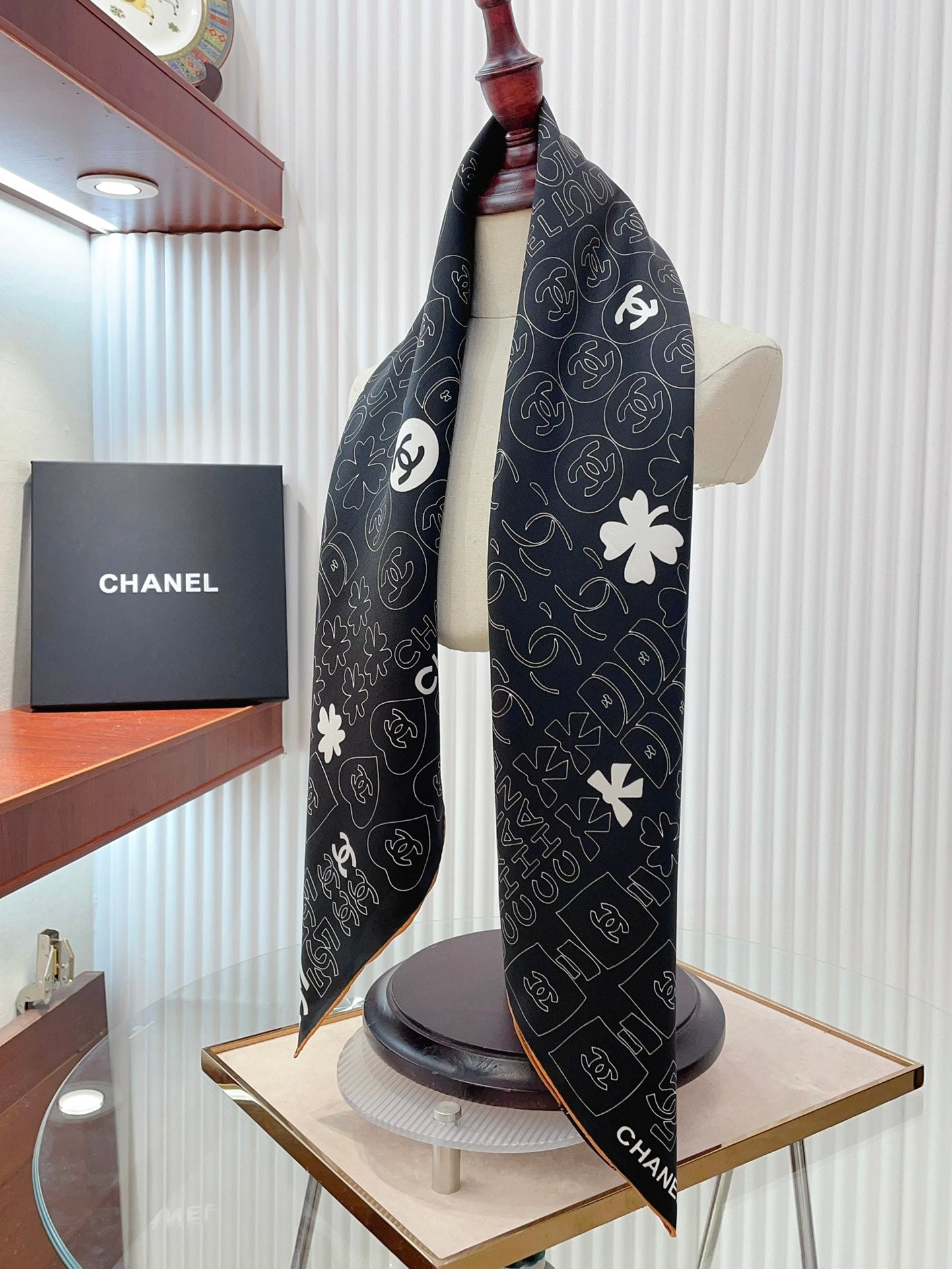 CC Square Scarf 90 CM In Black Mix White Cashmere Silk 316268