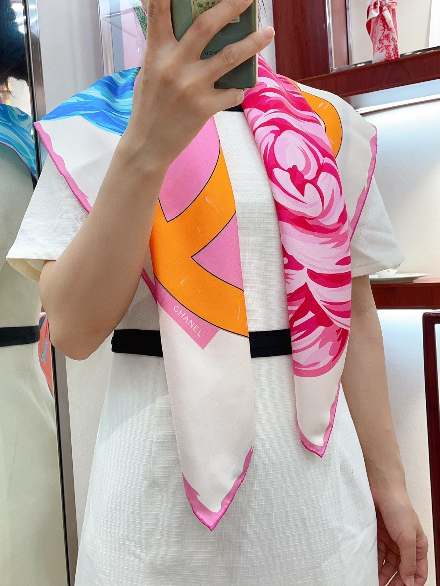 CC Square Scarf 90 CM In Colorful Silk Twill 327464