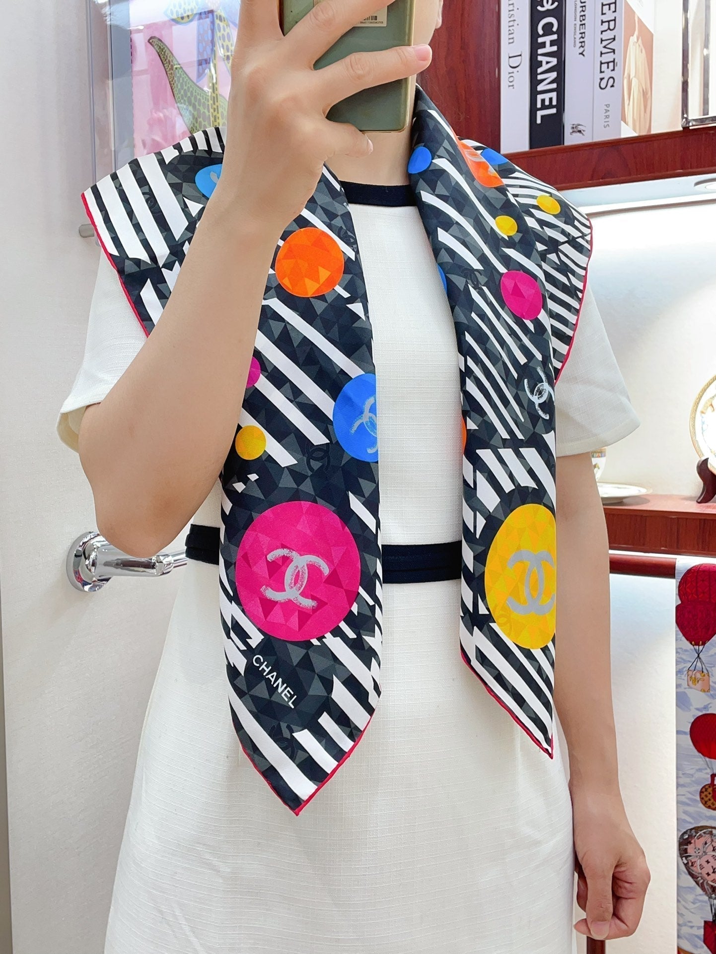 CC Square Scarf 90 CM In Colorful Silk Twill 335850